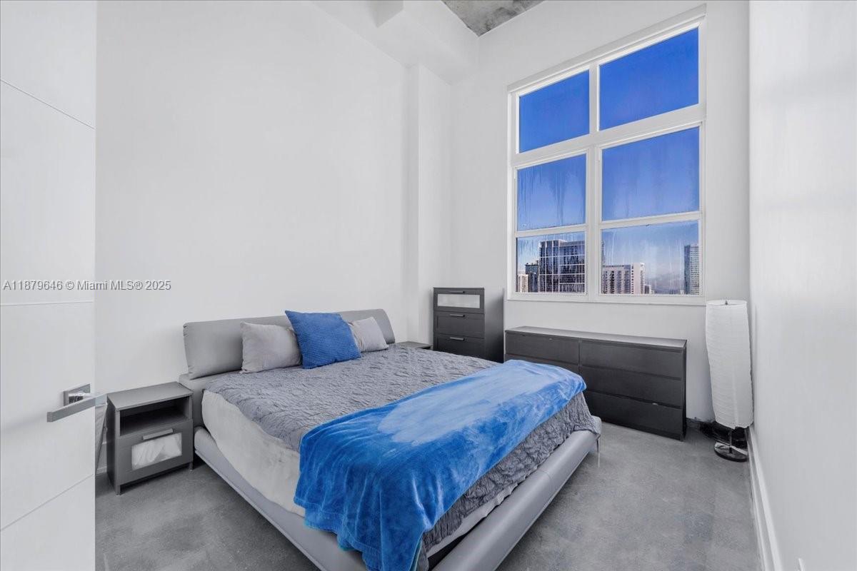 133 NE 2nd Ave # 3601