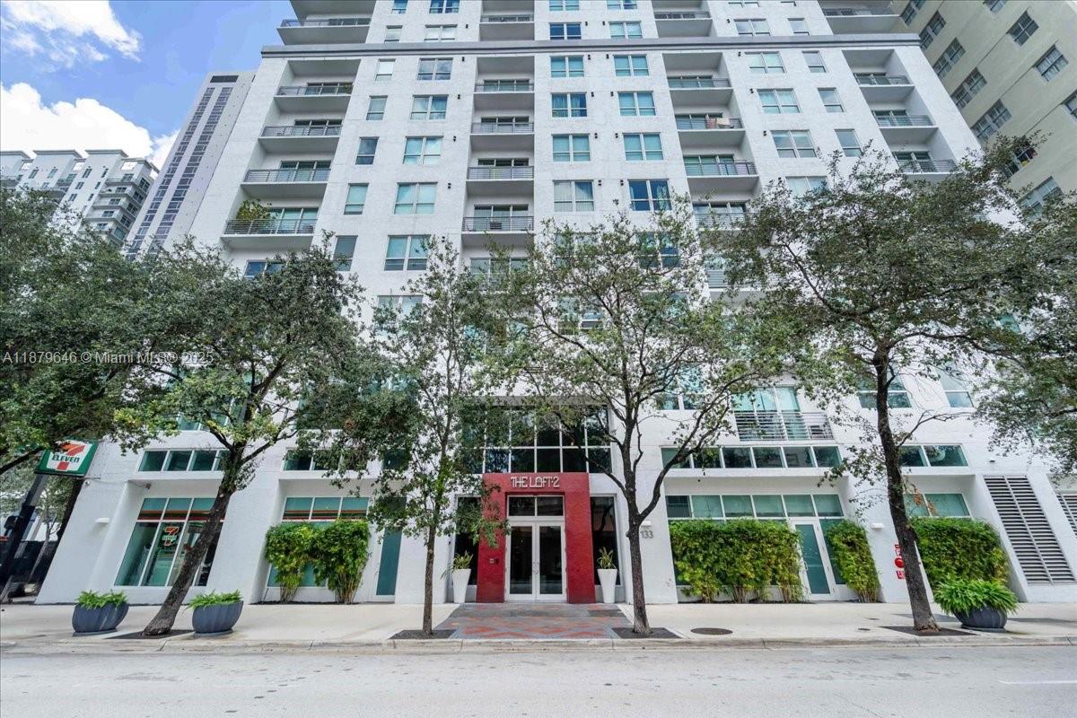 133 NE 2nd Ave # 3601