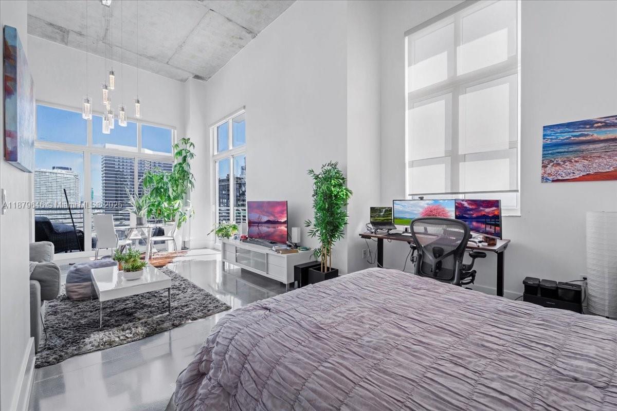 133 NE 2nd Ave # 3601