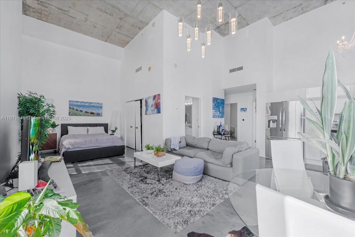 133 NE 2nd Ave # 3601