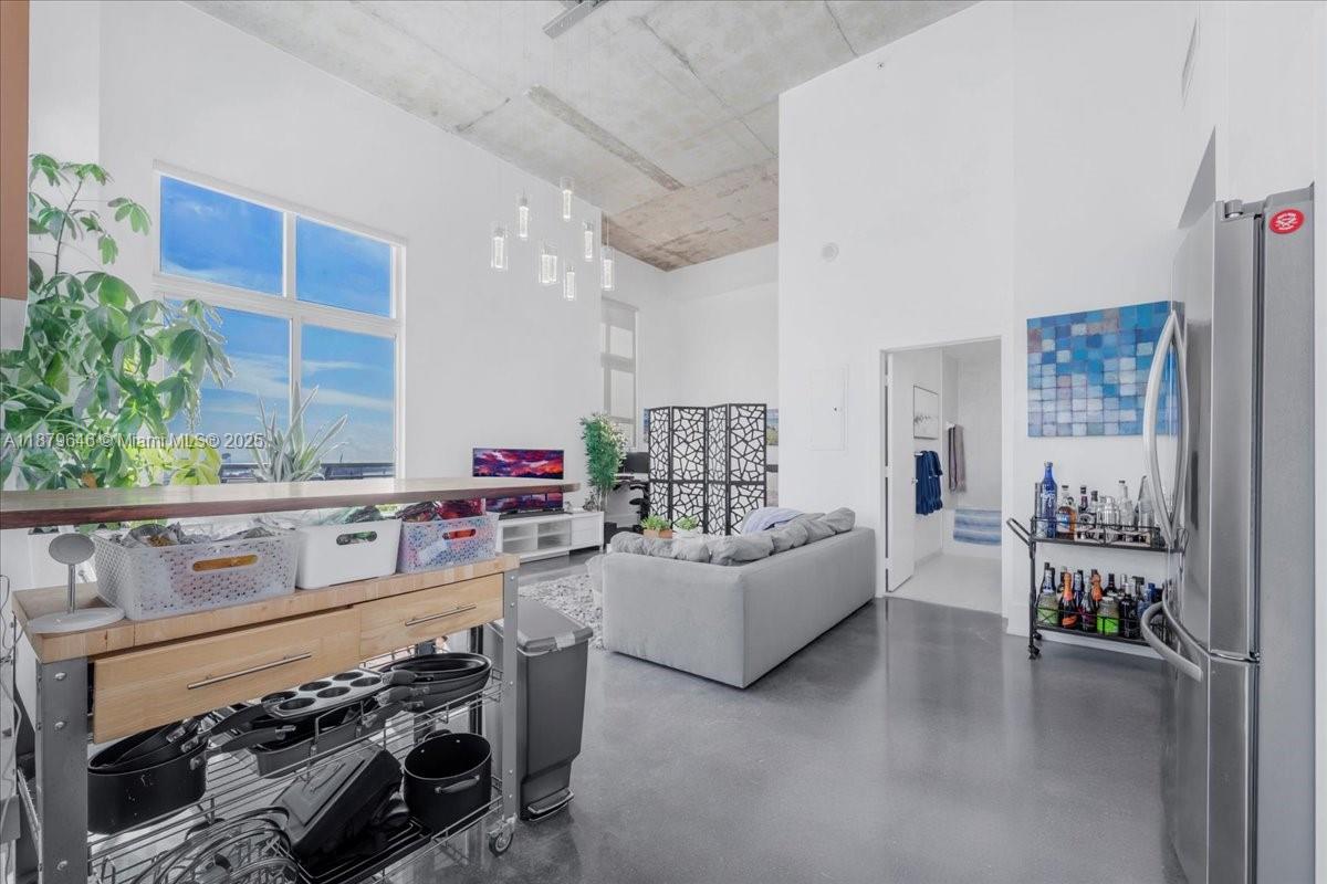 133 NE 2nd Ave # 3601