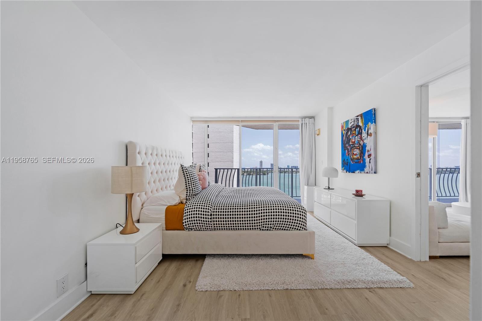 7601 E Treasure Dr # 2209