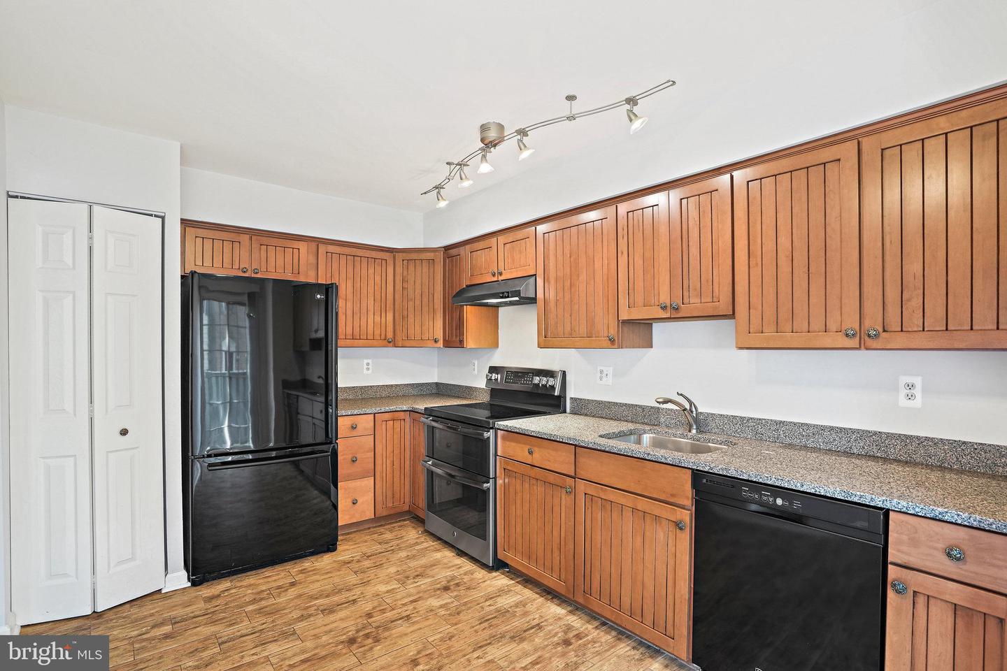 3016 PIANO LANE Unit: 49