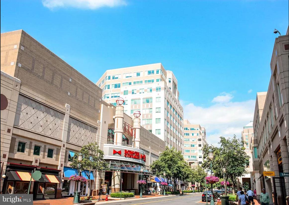 12016 TALIESIN PLACE Unit: 32