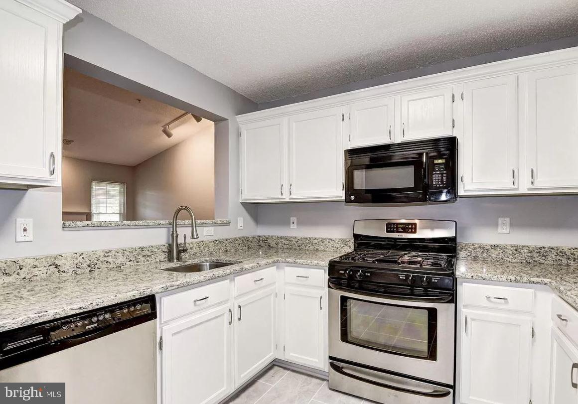 12016 TALIESIN PLACE Unit: 32