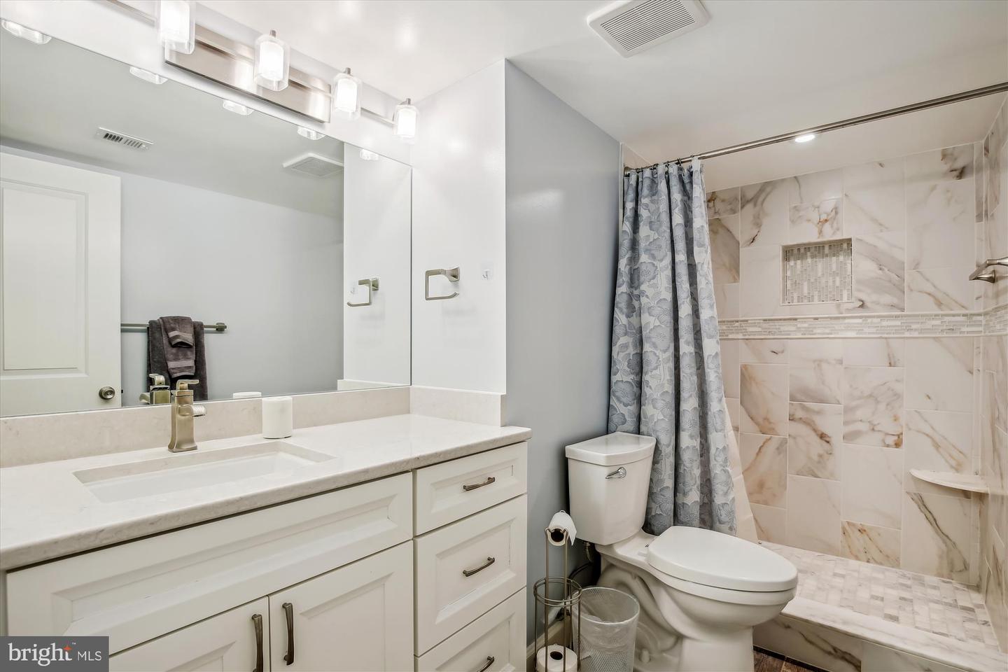 11620 IVYSTONE COURT Unit: 201