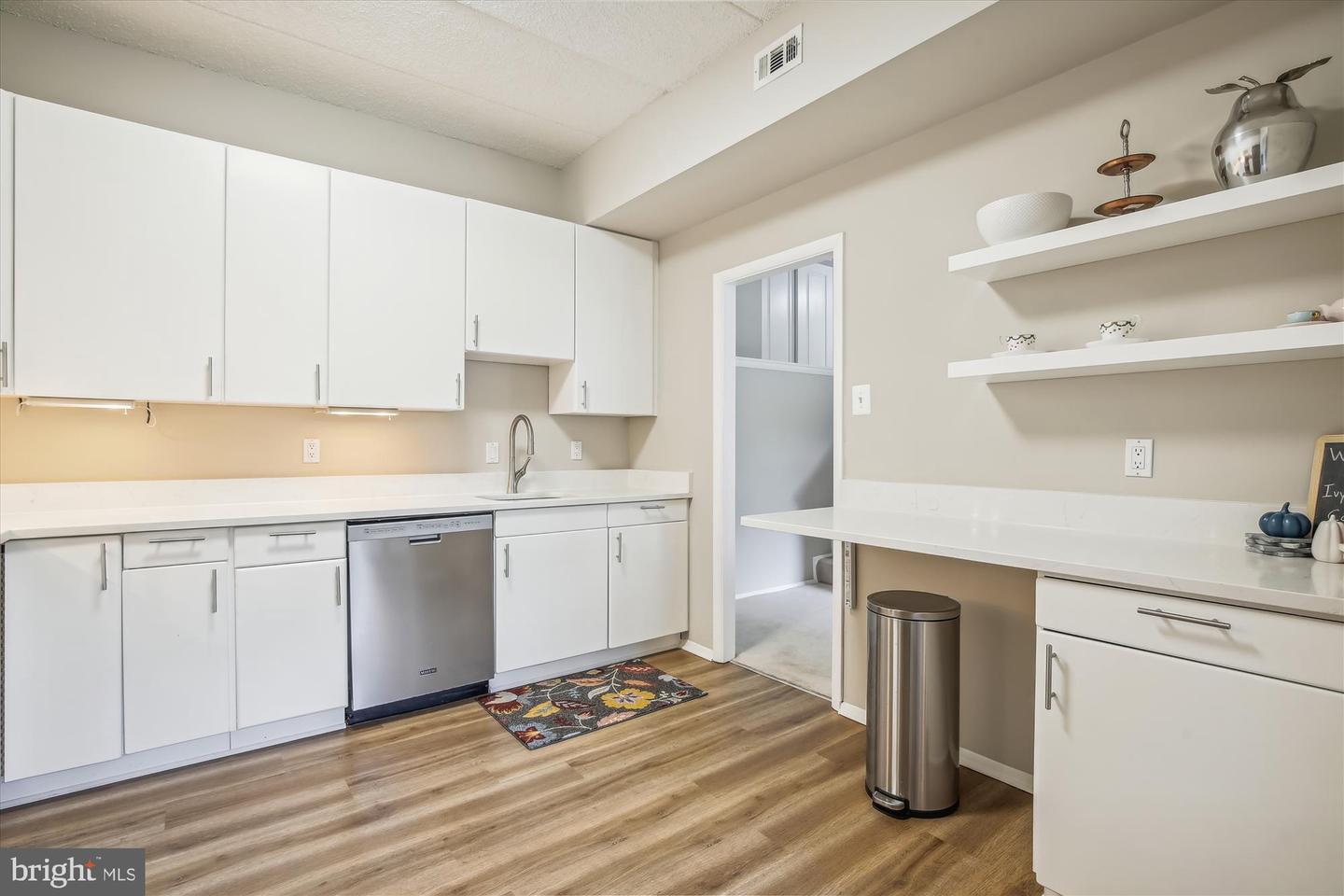 11620 IVYSTONE COURT Unit: 201