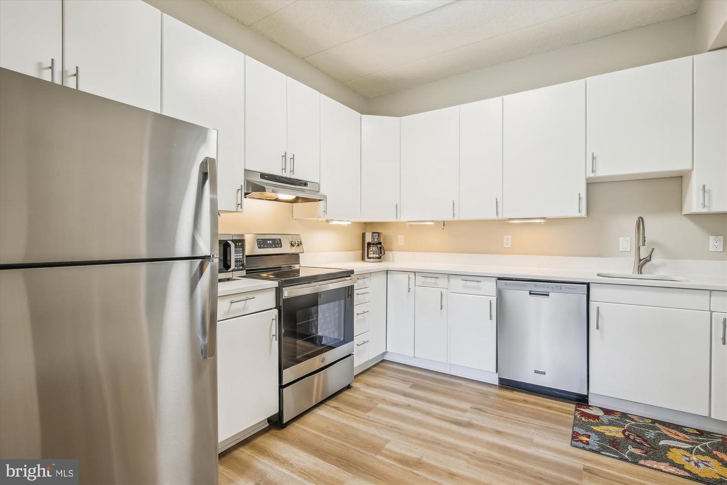 11620 IVYSTONE COURT Unit: 201