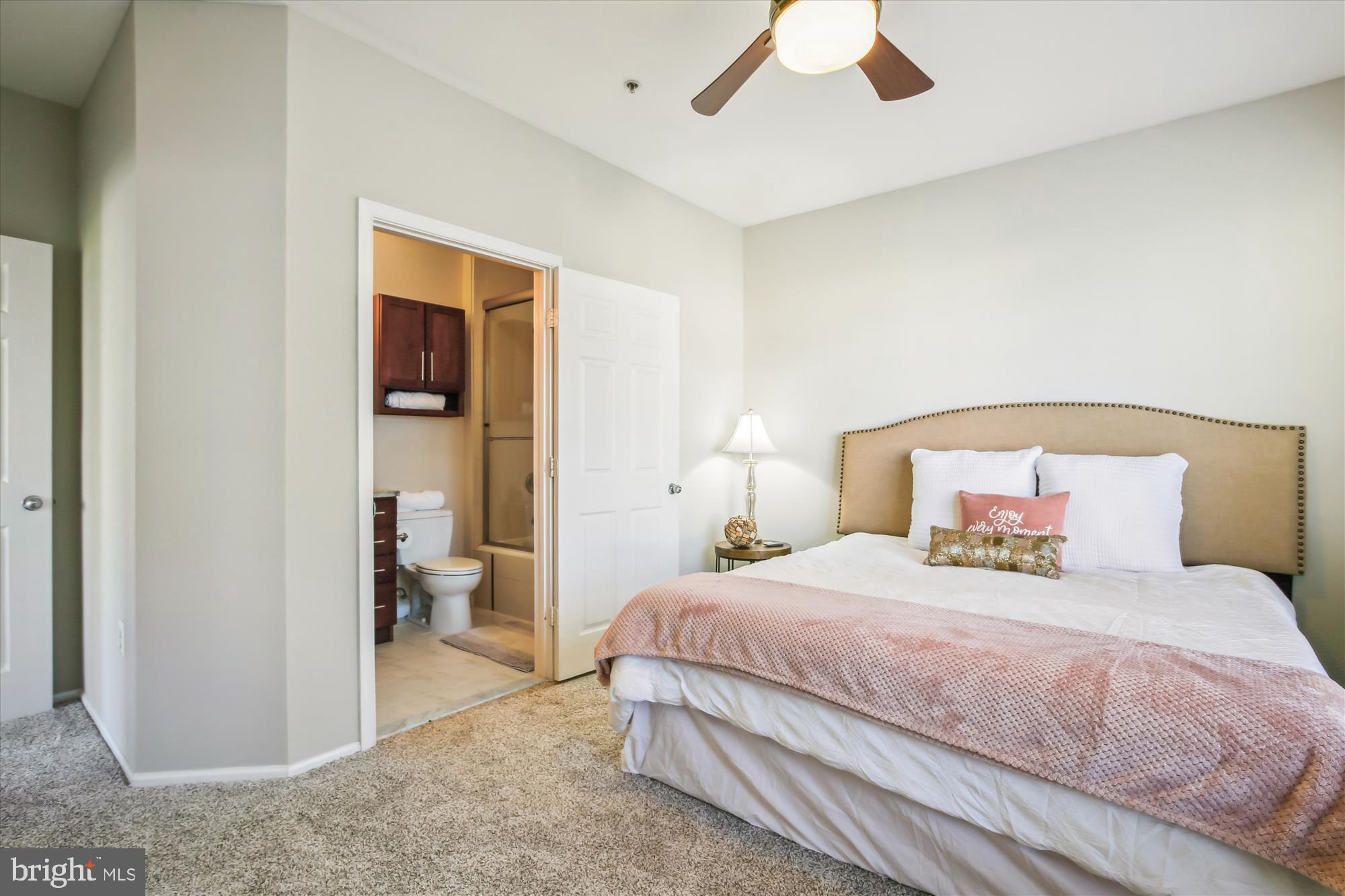 3021 Nicosh CIRCLE Unit: 1309