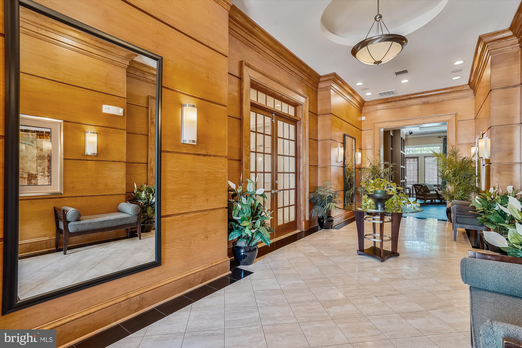 3021 Nicosh CIRCLE Unit: 1309