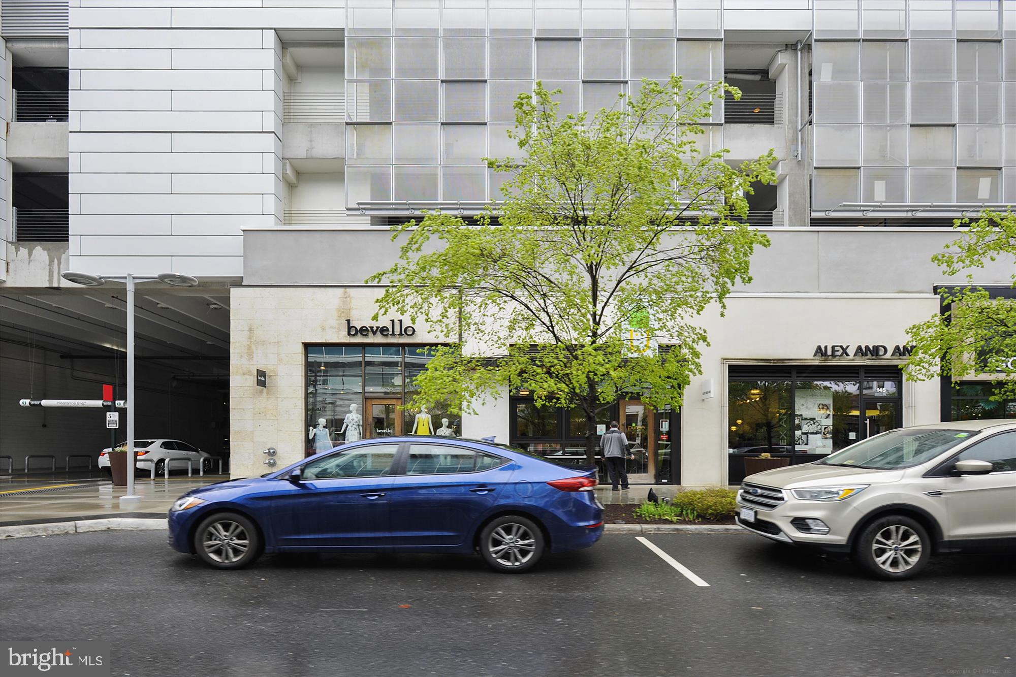 3021 Nicosh CIRCLE Unit: 1309