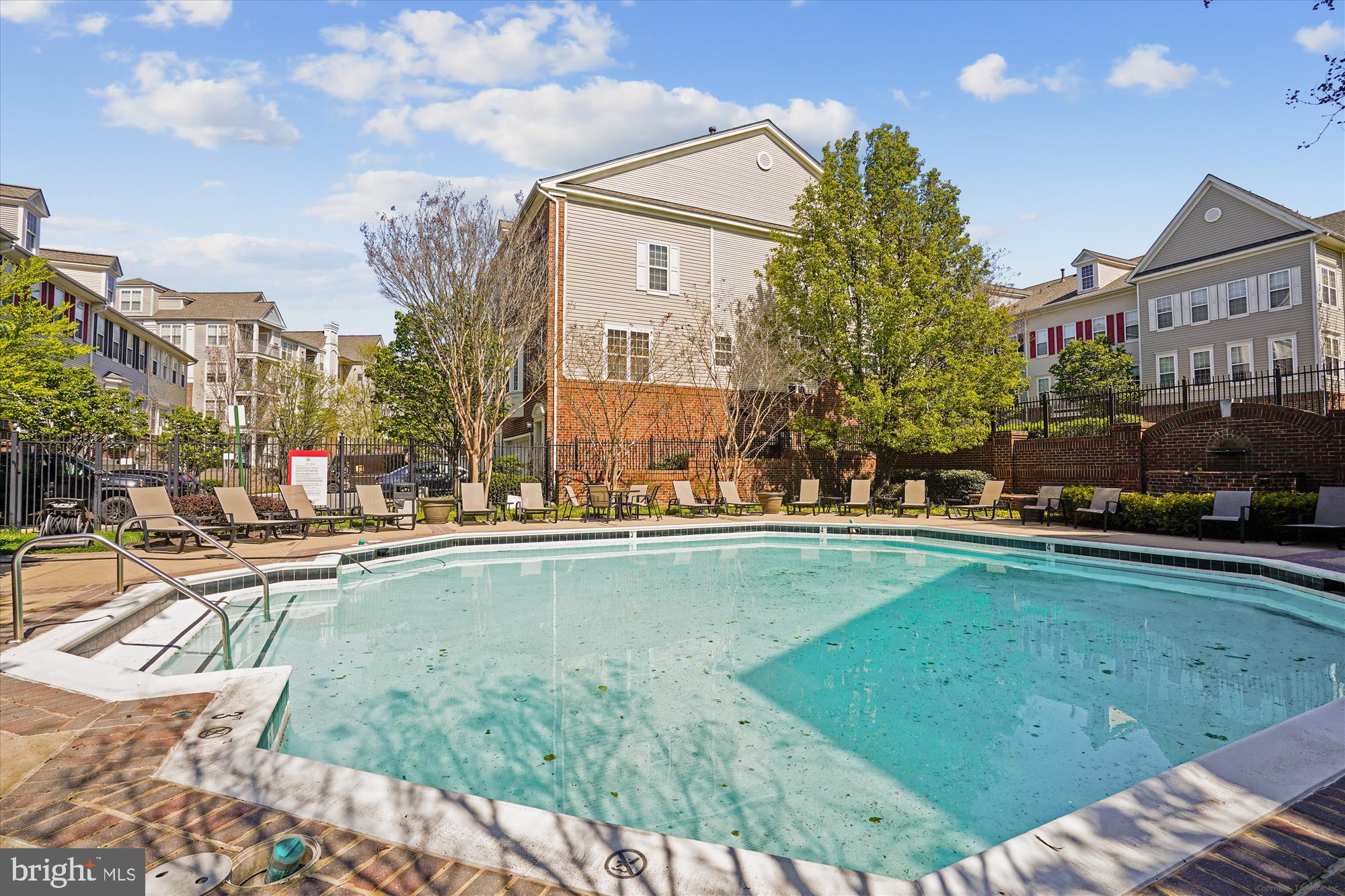 3021 Nicosh CIRCLE Unit: 1309