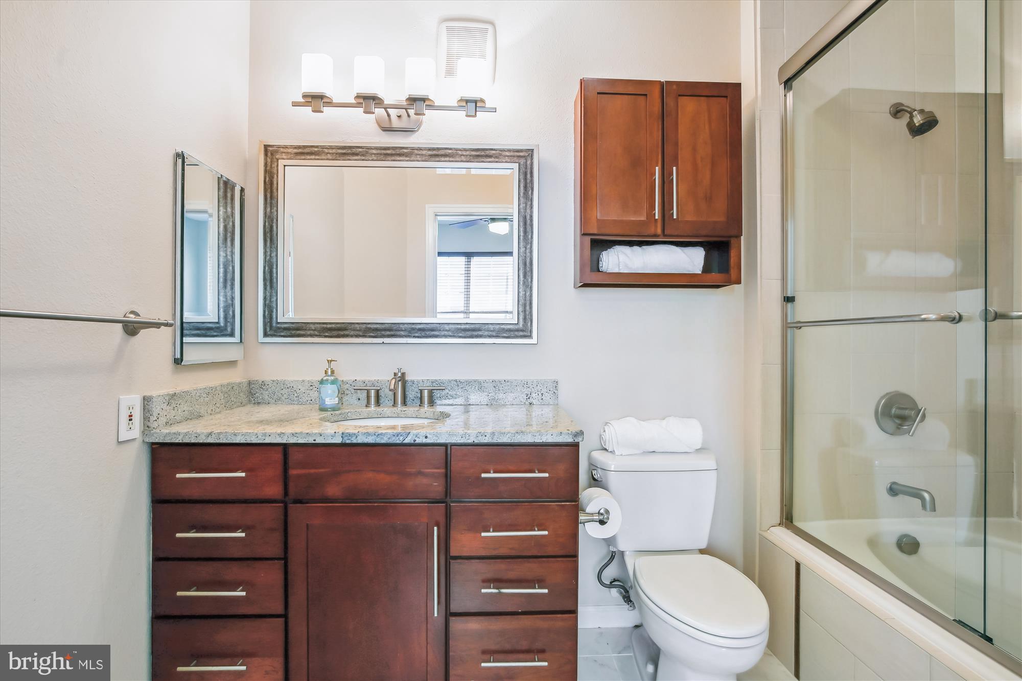 3021 Nicosh CIRCLE Unit: 1309