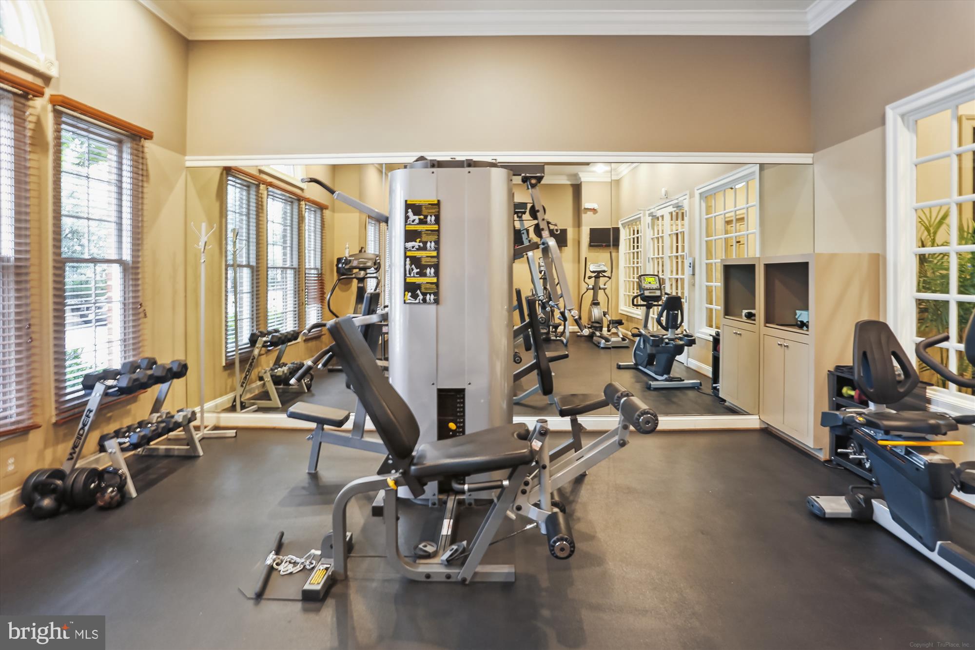 3021 Nicosh CIRCLE Unit: 1309