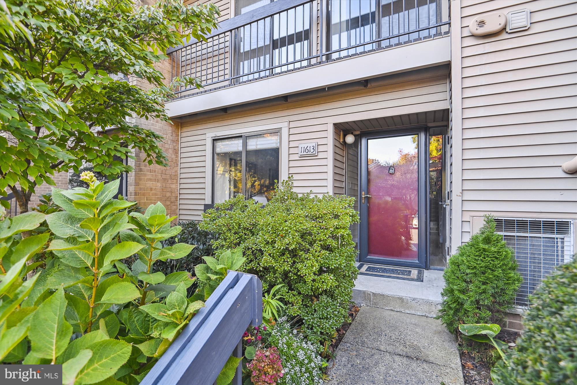 11613 Windbluff COURT Unit: 9B1