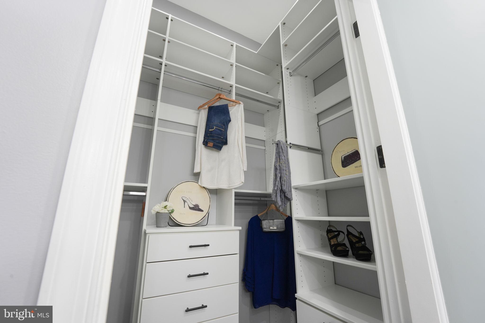 3701 S George Mason Dr #2605n