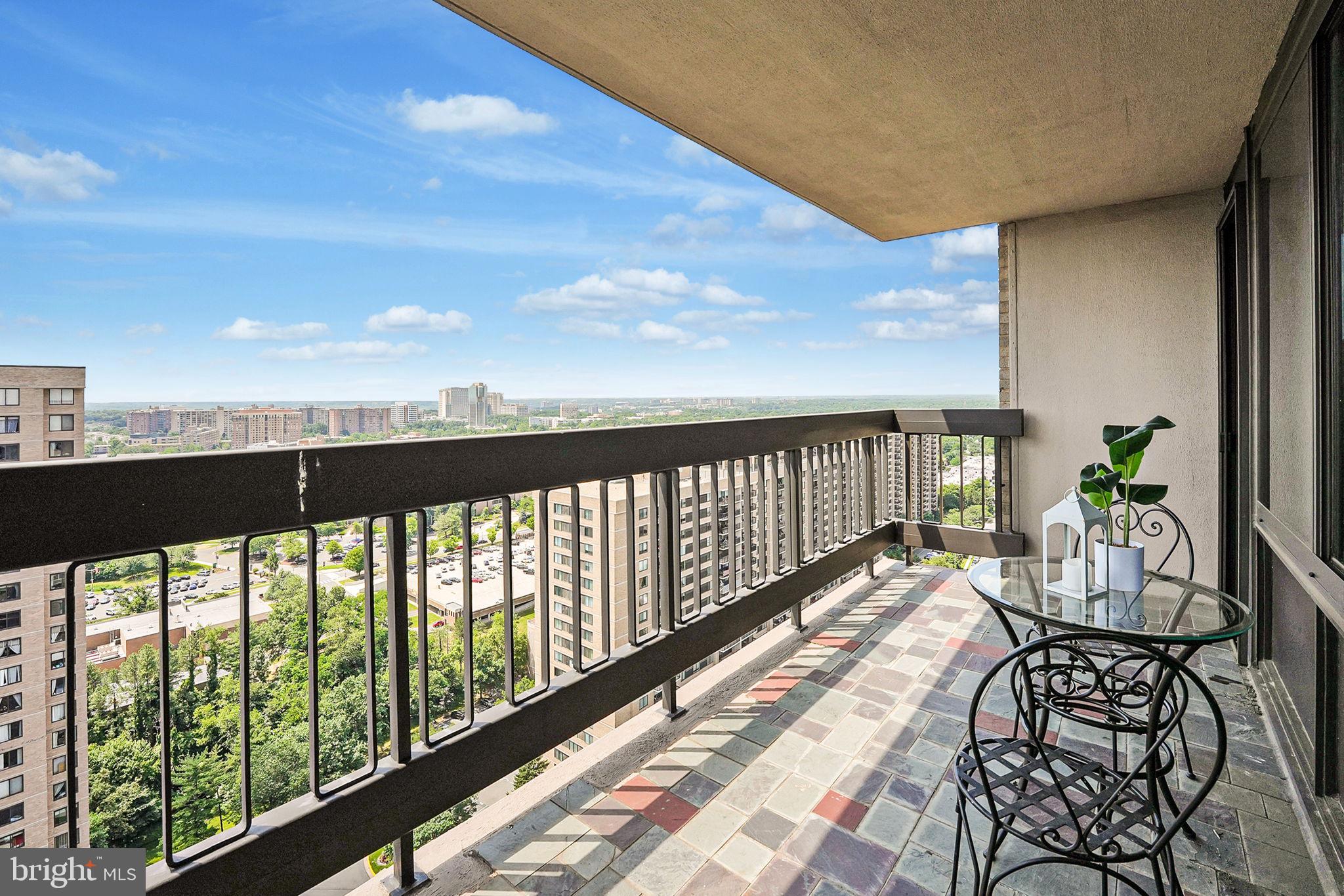 3701 S George Mason Dr #2605n