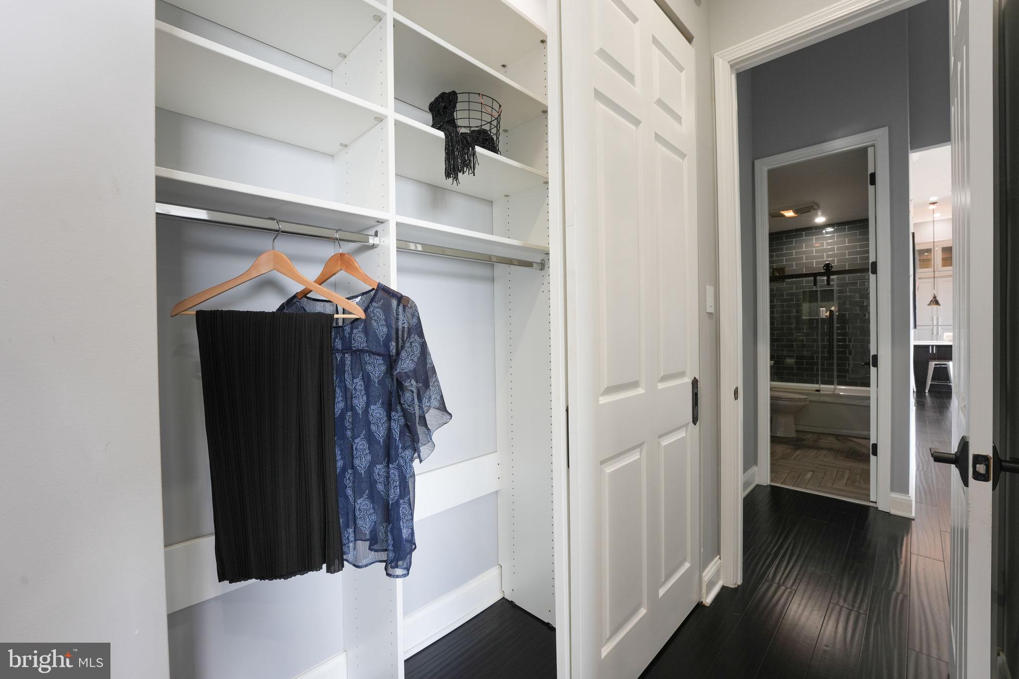 3701 S George Mason Dr #2605n