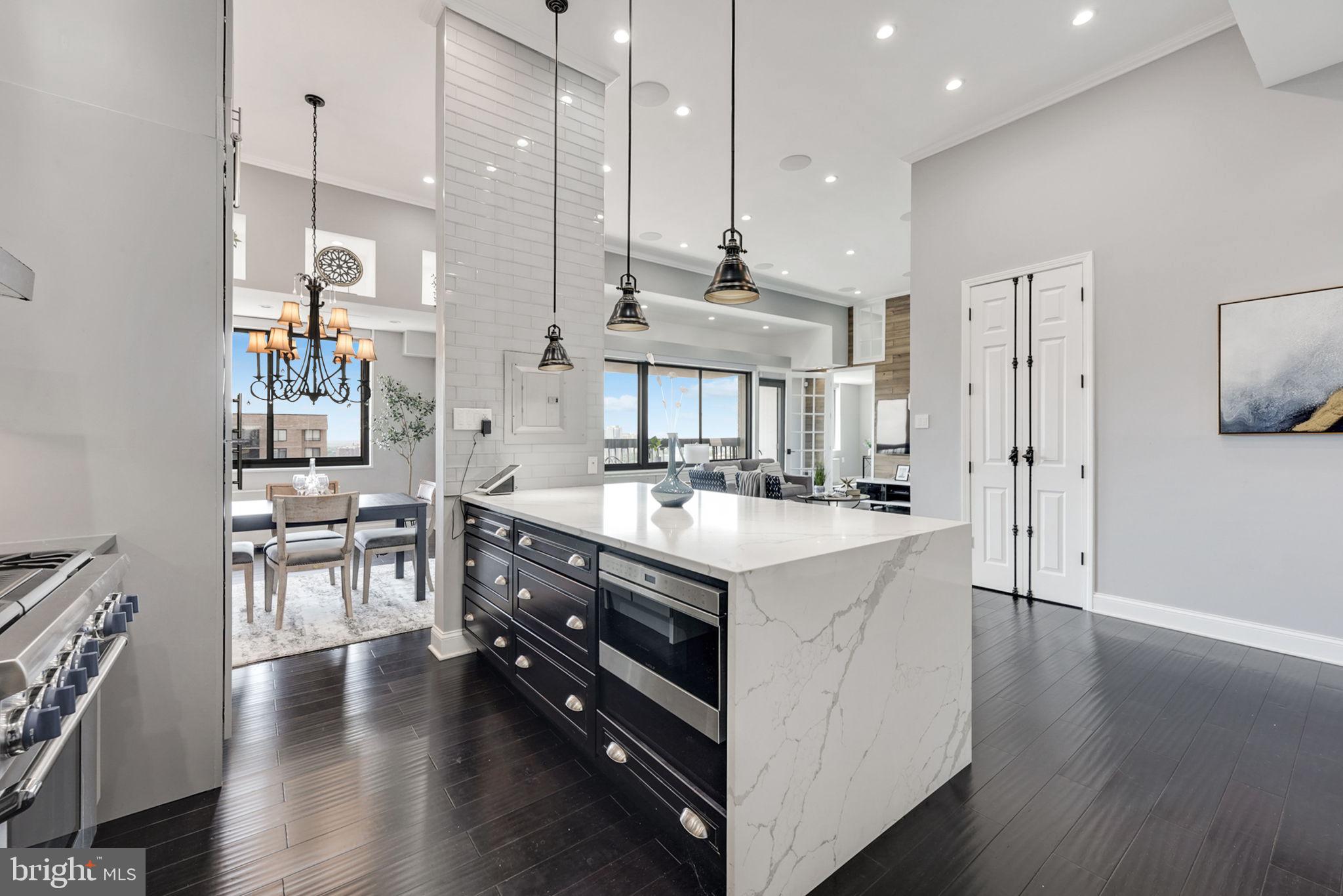 3701 S George Mason Dr #2605n