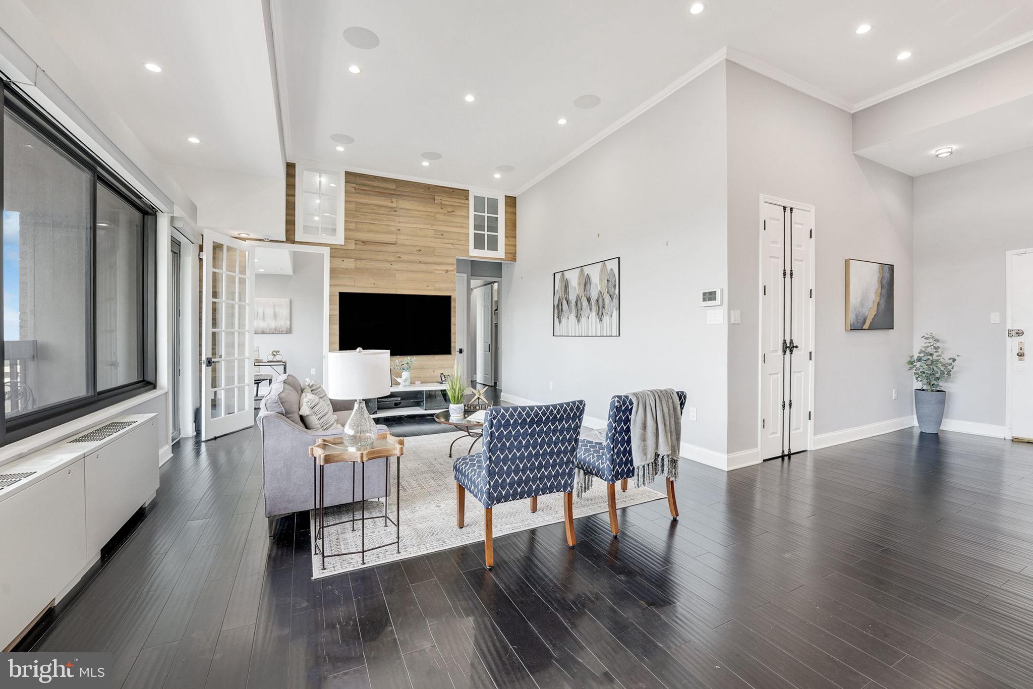 3701 S George Mason Dr #2605n