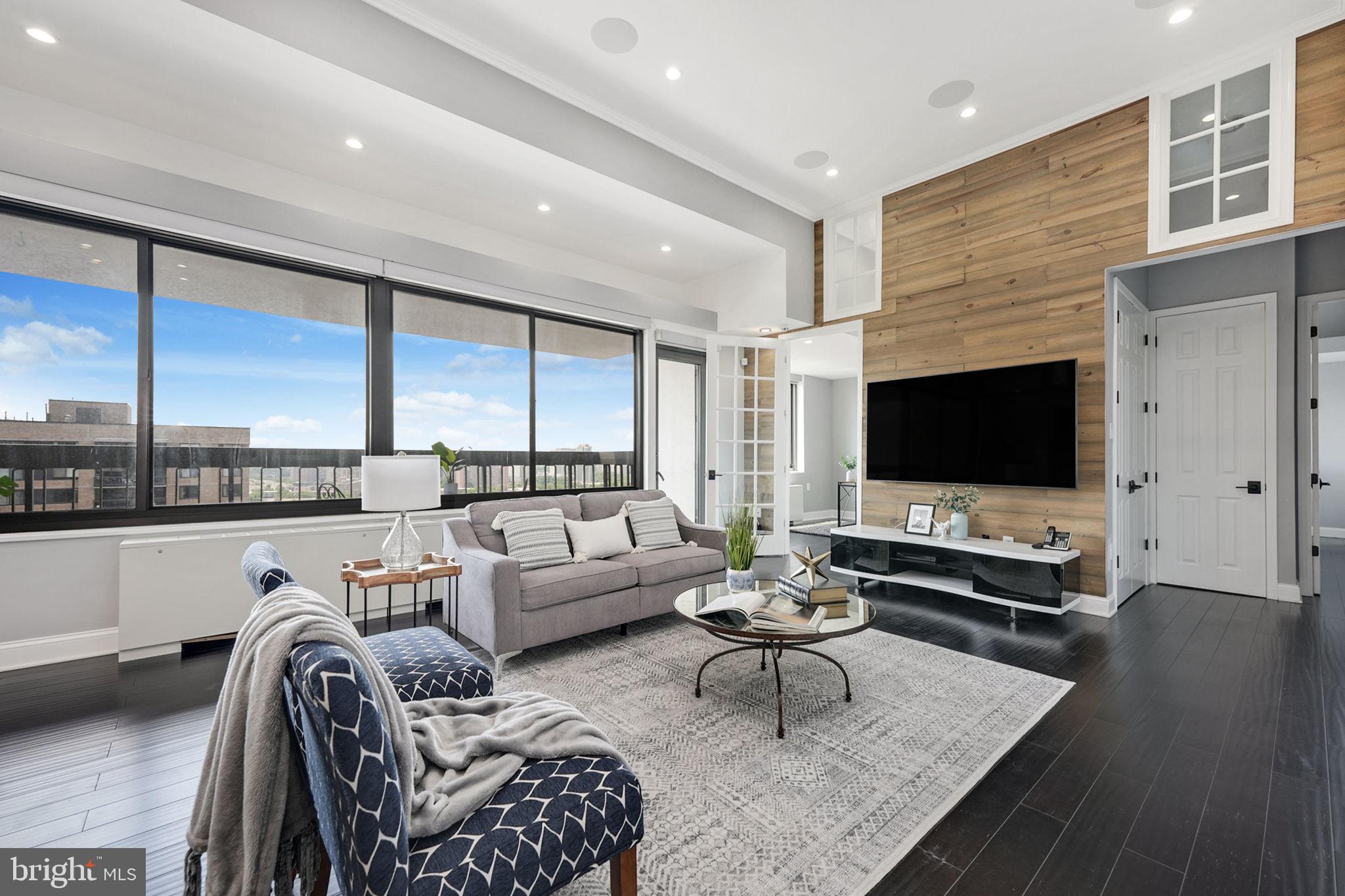 3701 S George Mason Dr #2605n