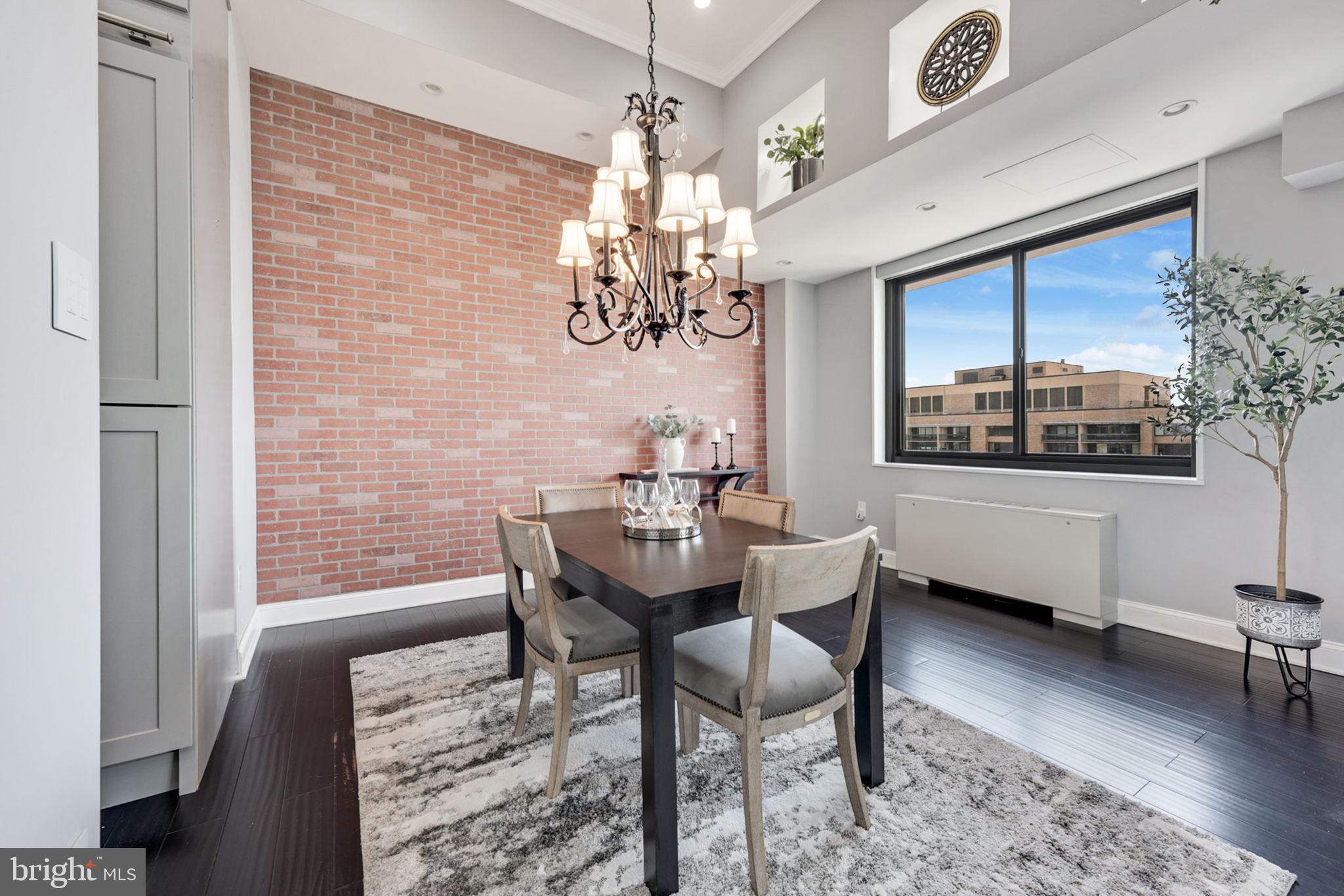 3701 S George Mason Dr #2605n