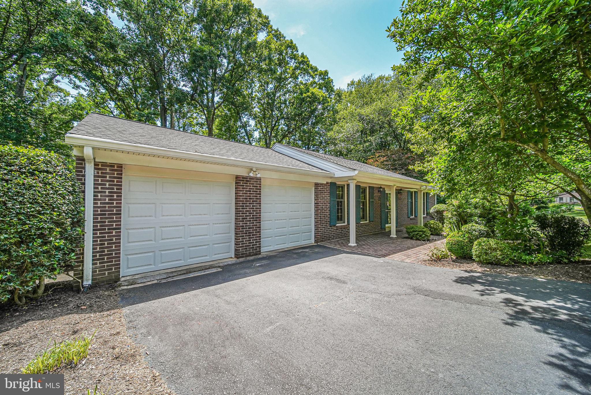 11513 Catalpa Ct