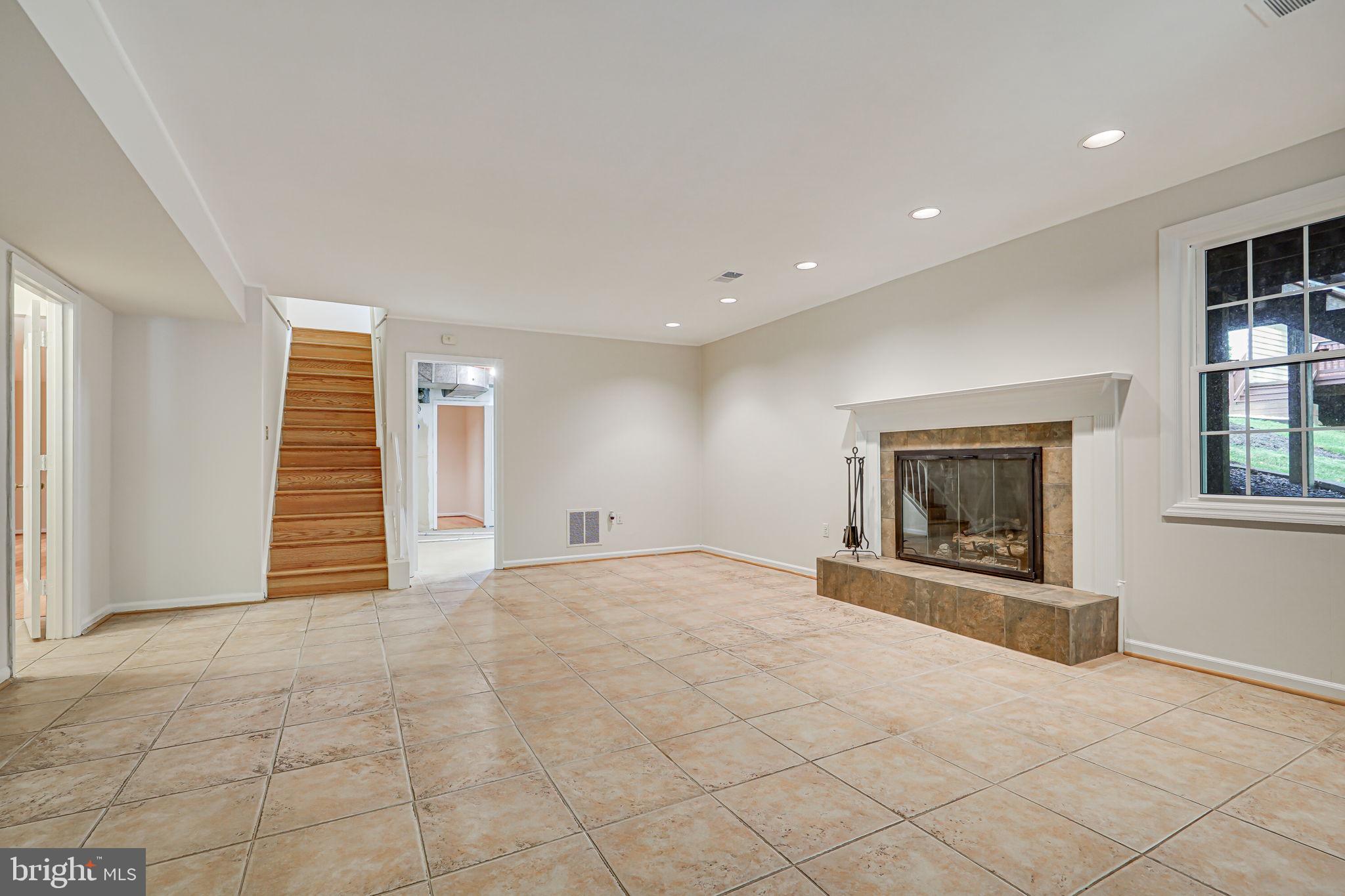 11513 Catalpa Ct