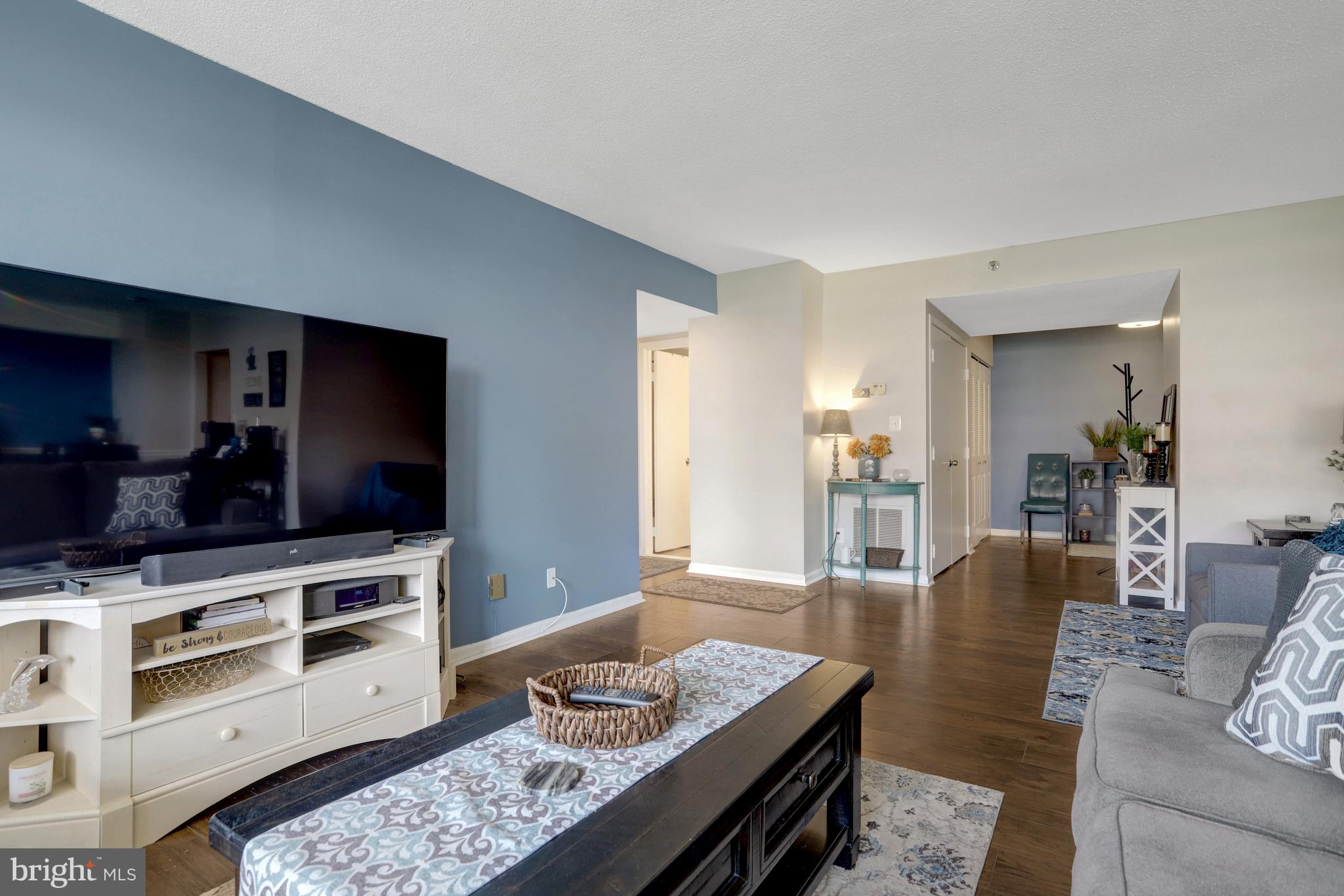 3713 S George Mason Dr #713