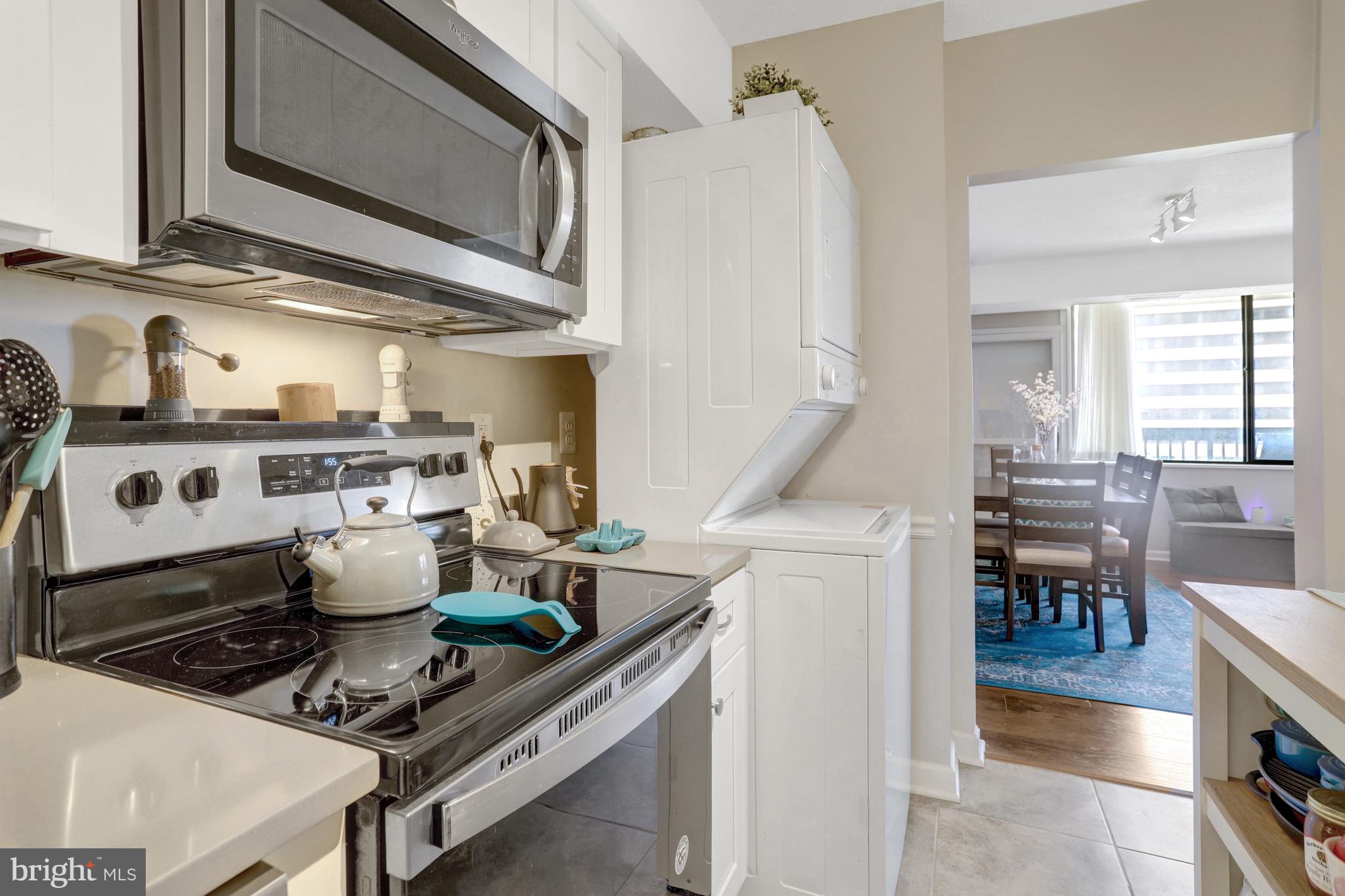 3713 S George Mason Dr #713