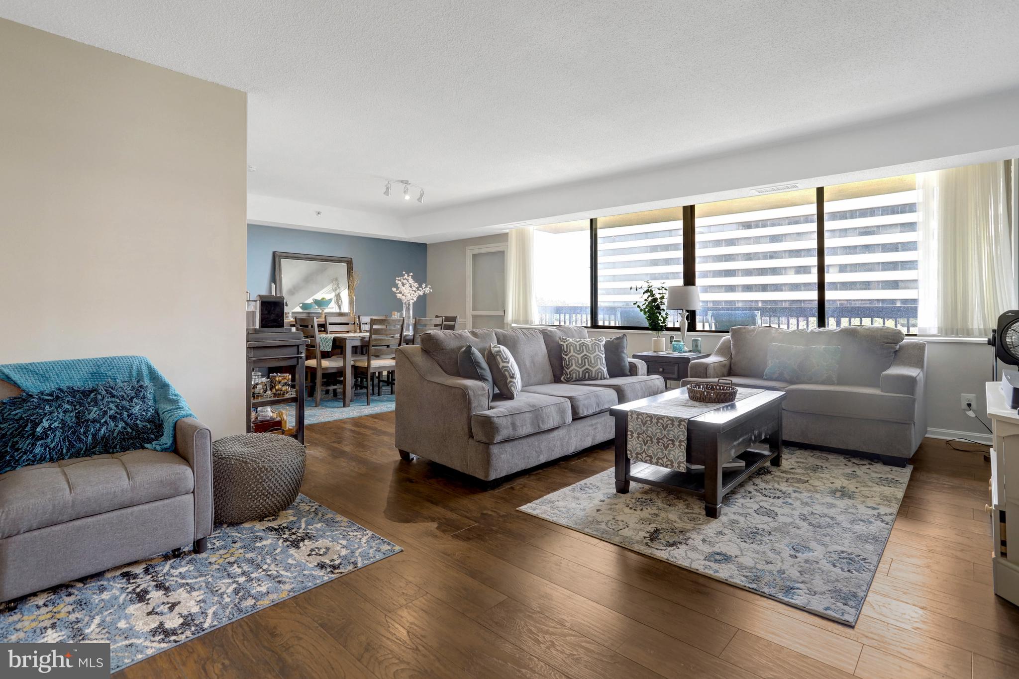 3713 S George Mason Dr #713