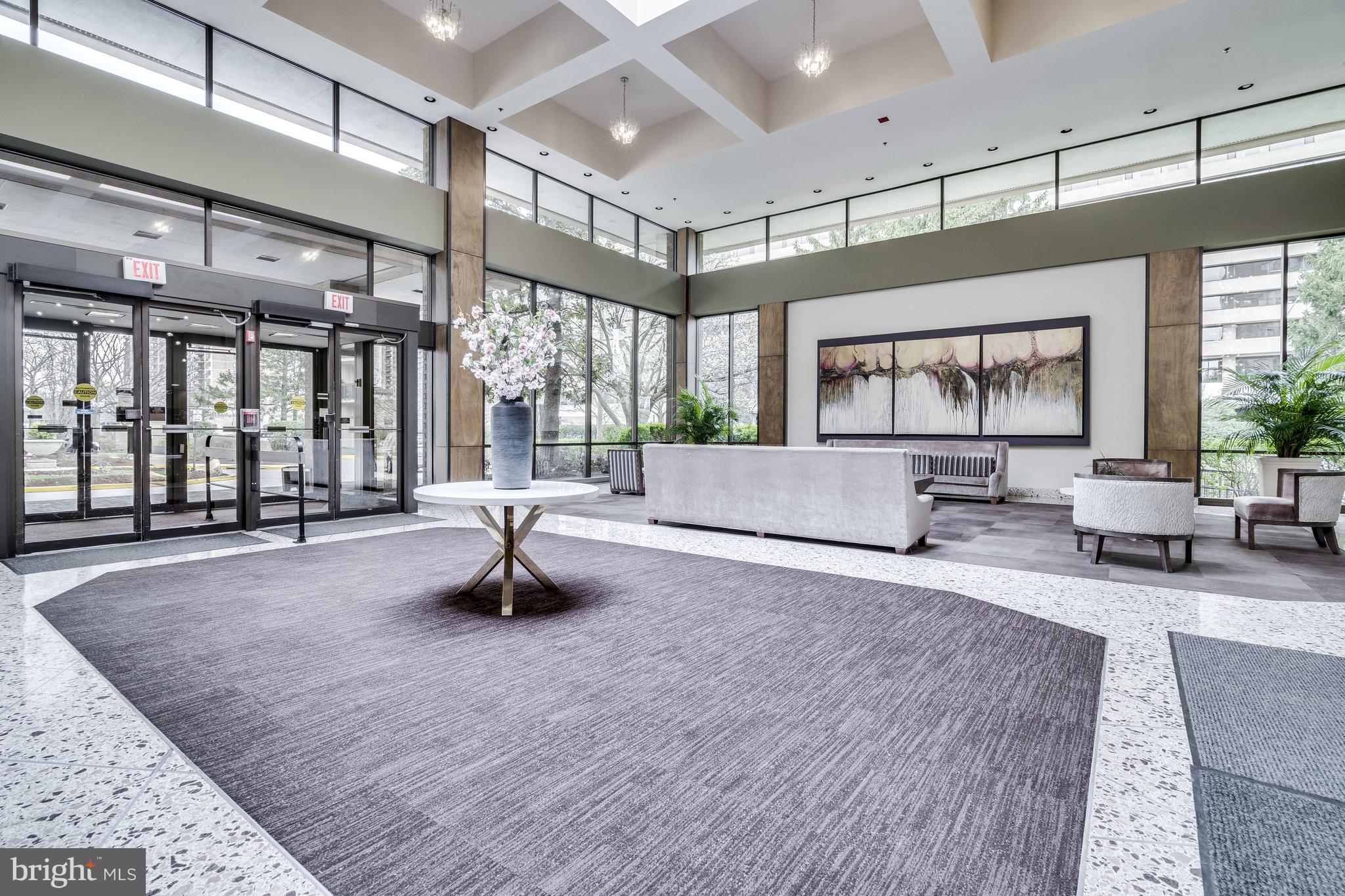 3713 S George Mason Dr #713