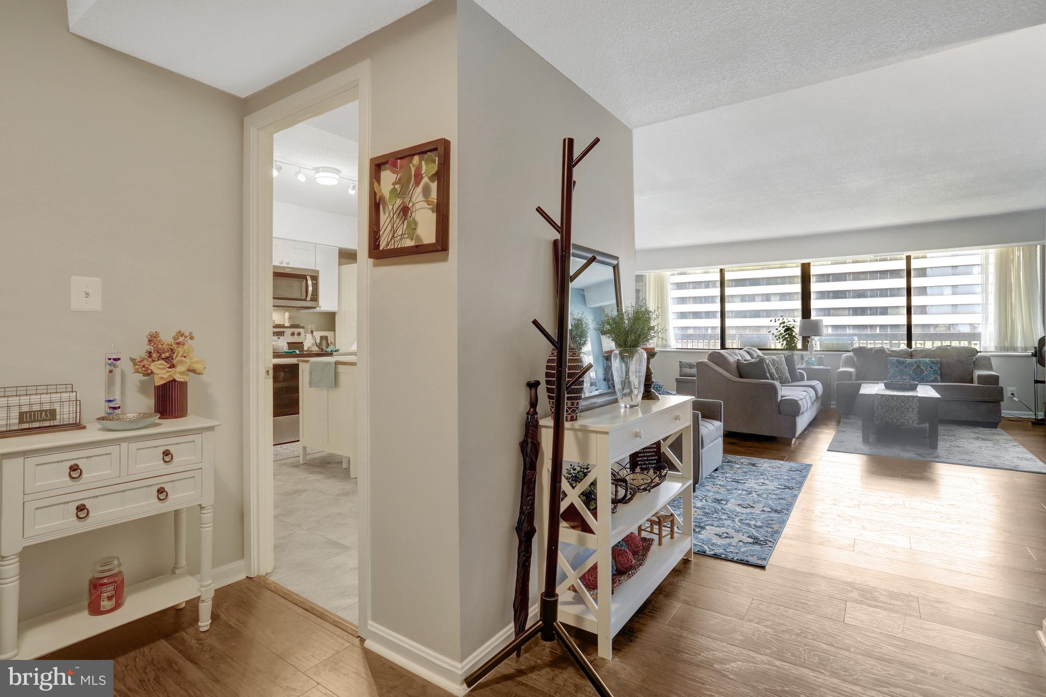 3713 S George Mason Dr #713