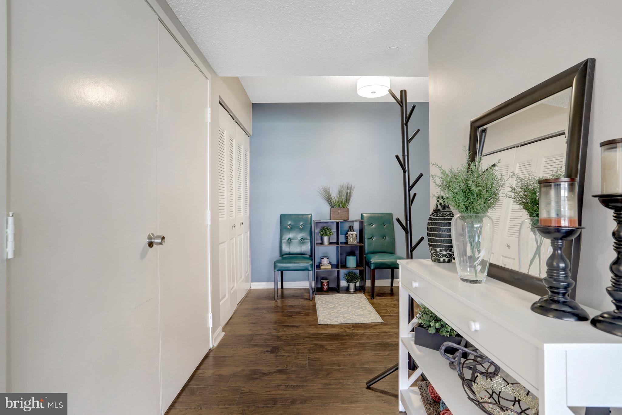 3713 S George Mason Dr #713