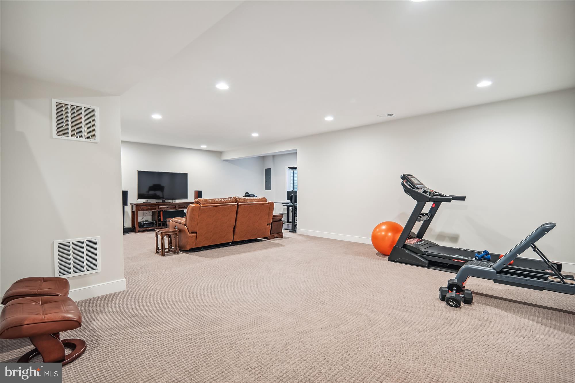 23739 Cypress Glen Sq