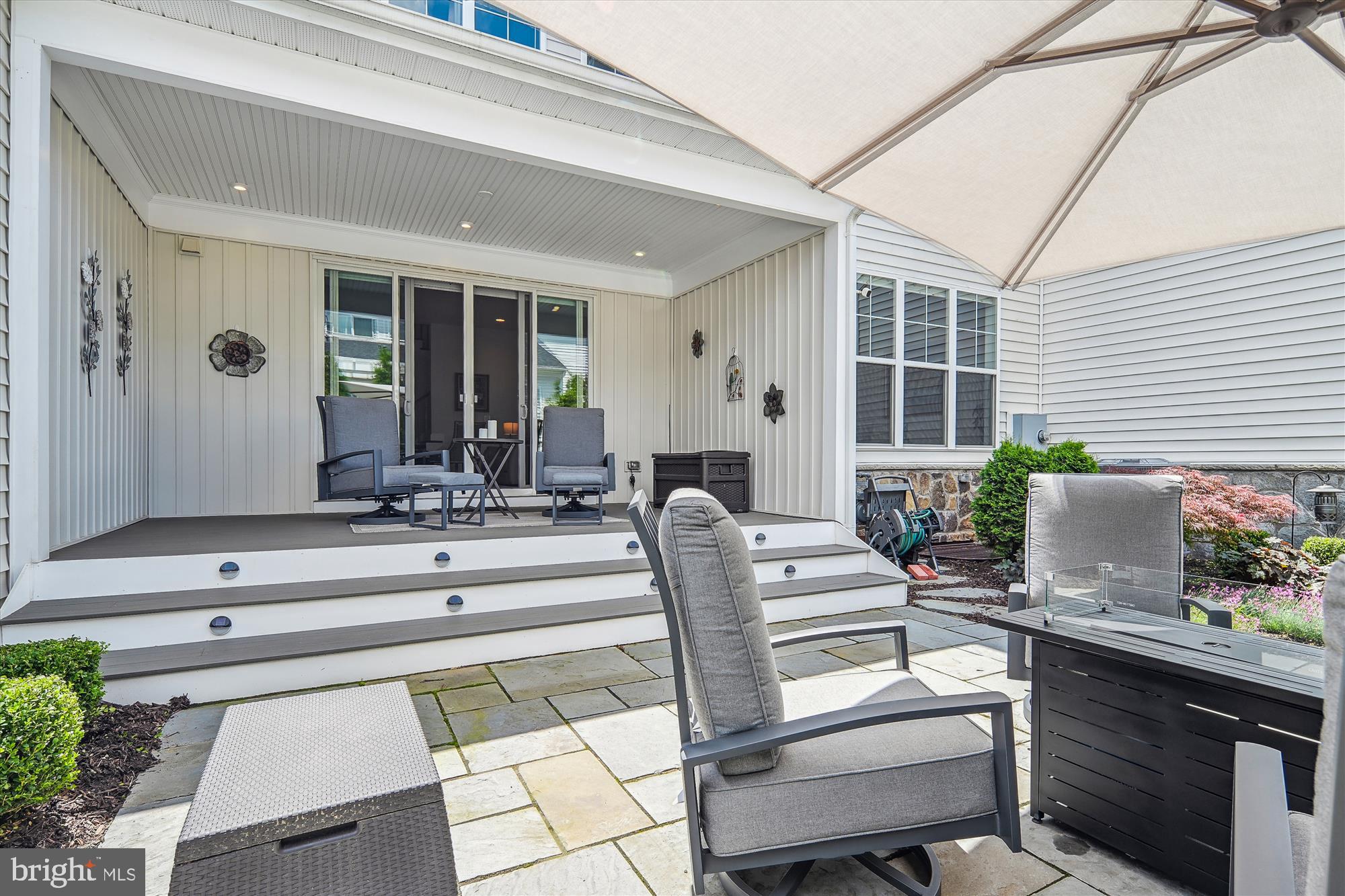 23739 Cypress Glen Sq