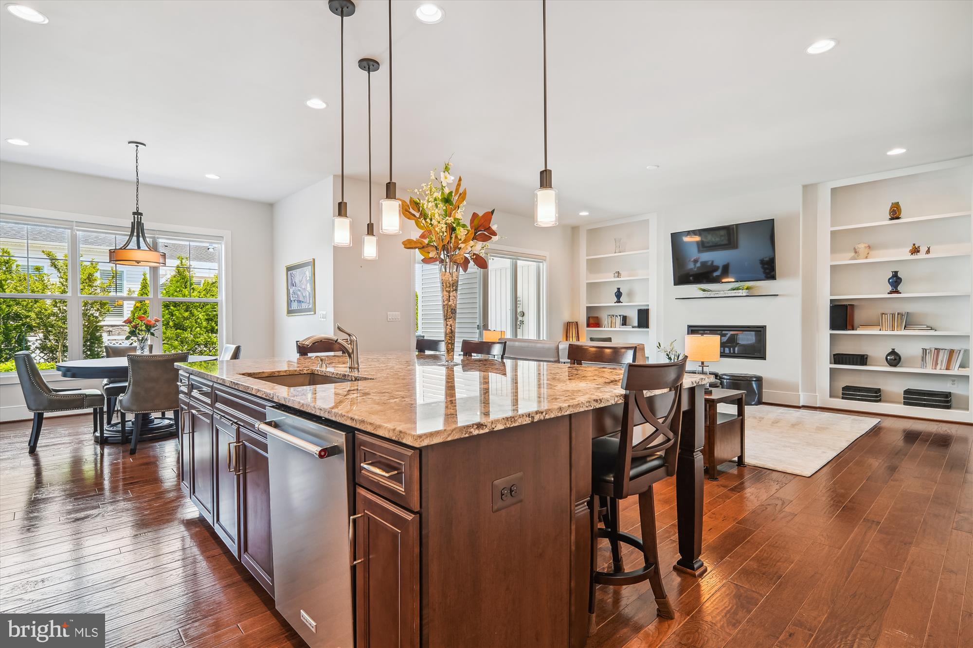 23739 Cypress Glen Sq