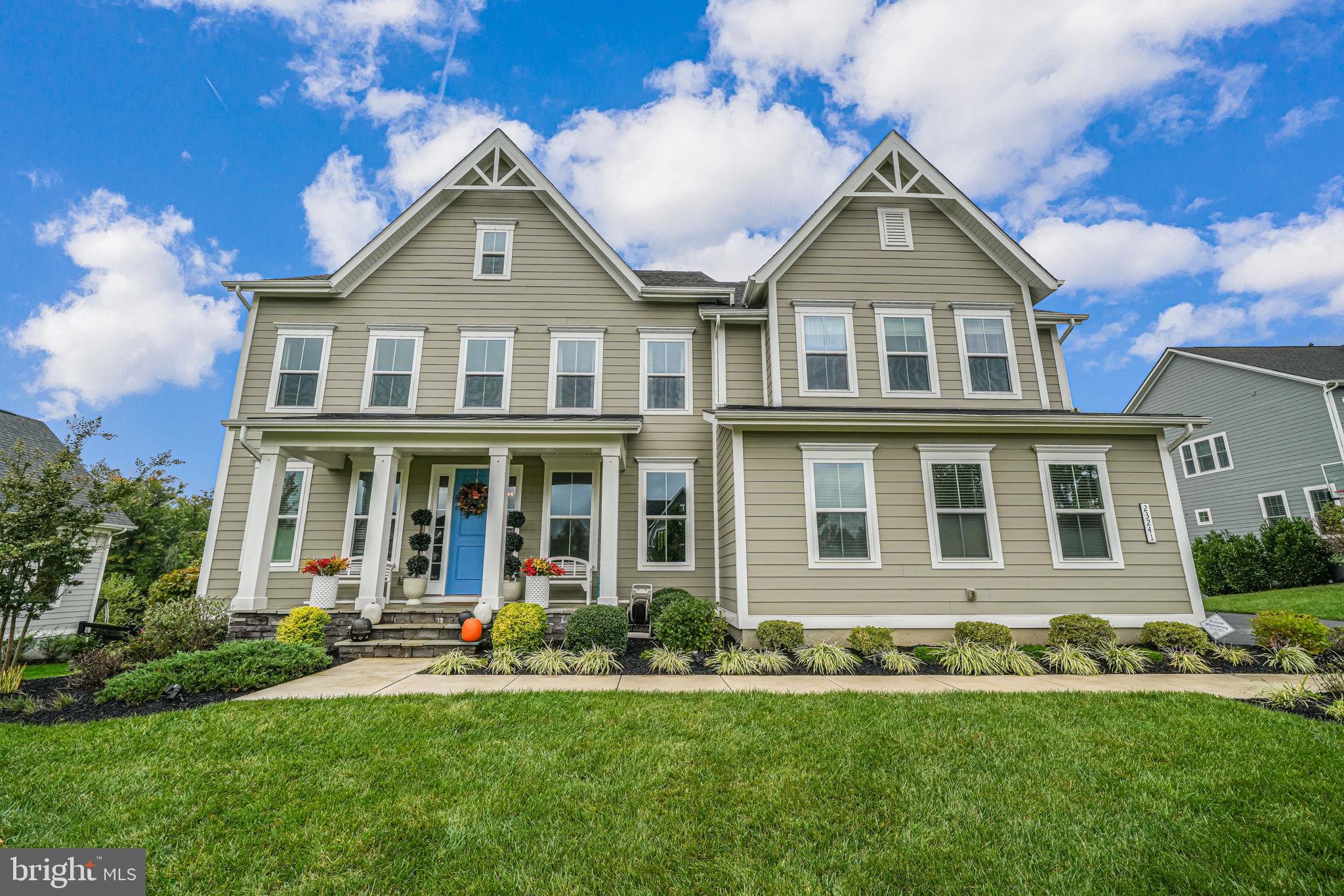 23241 White Sycamore Pl