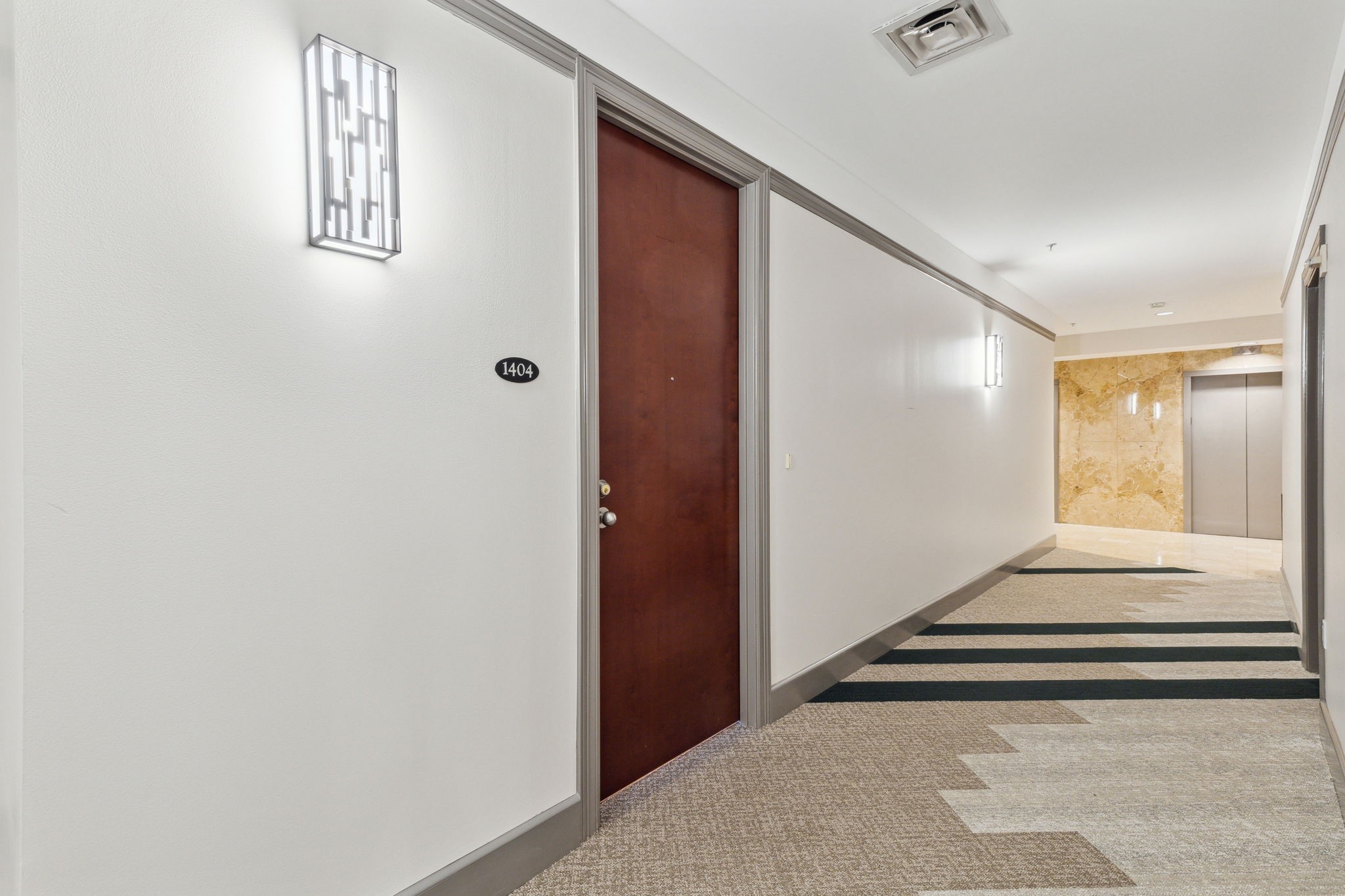 1505 Elm Street Unit: 1404