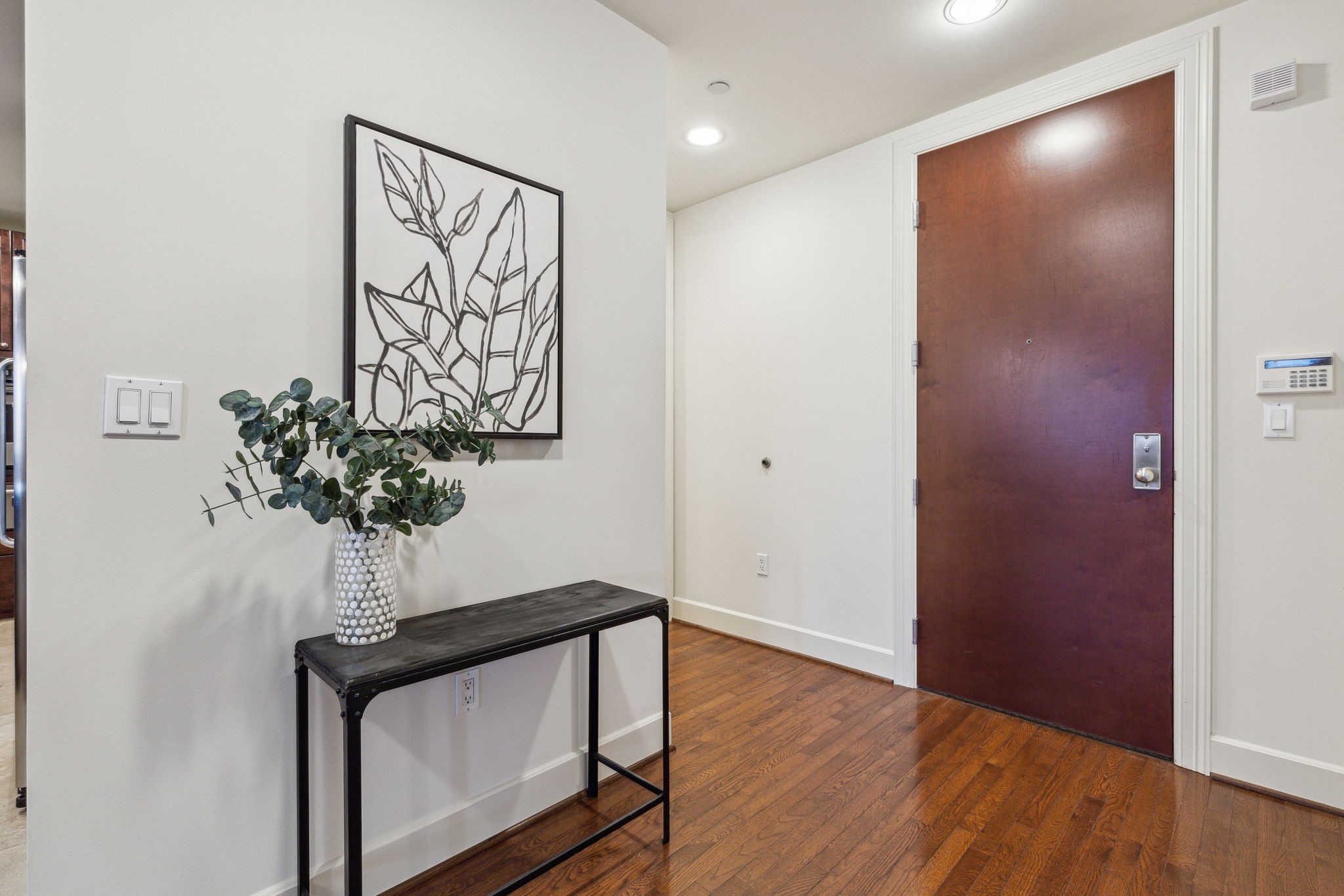 1505 Elm Street Unit: 1404