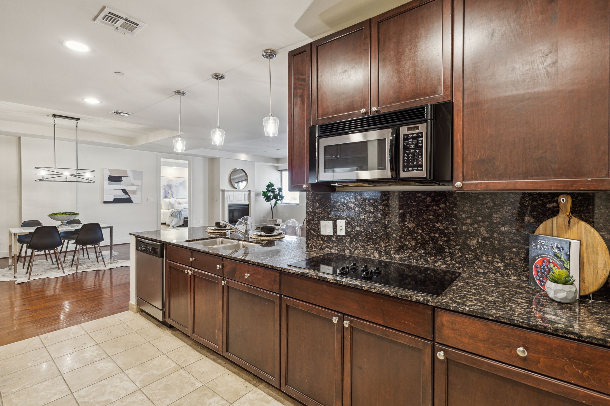 1505 Elm Street Unit: 1404