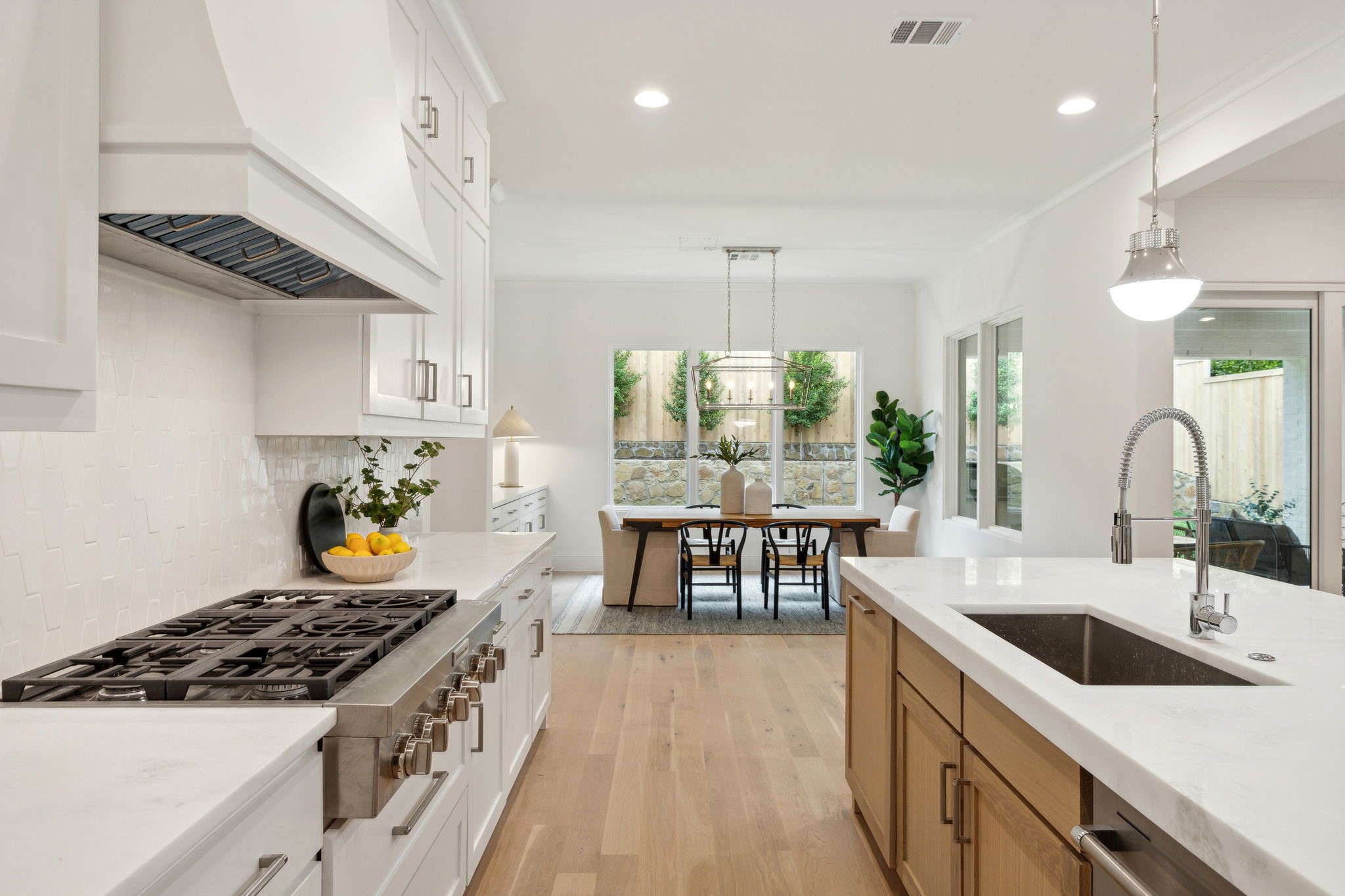 8746 Aldwick Drive