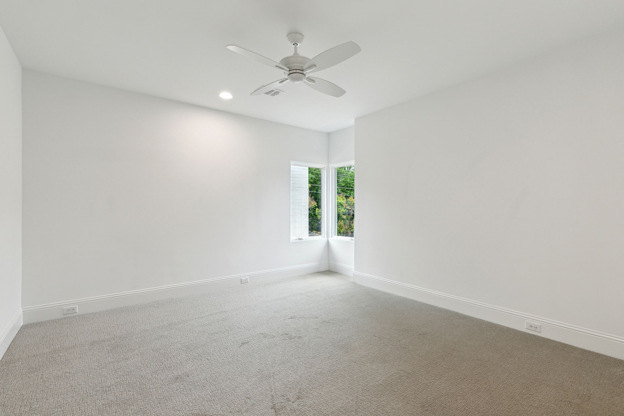 8746 Aldwick Drive
