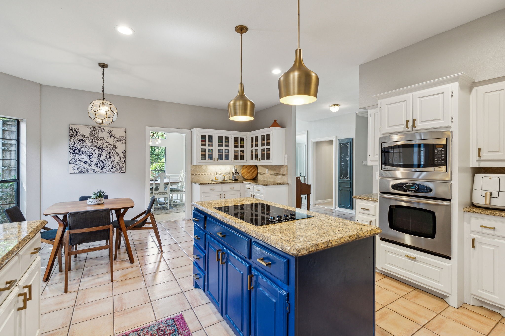 8916 Club Creek Circle