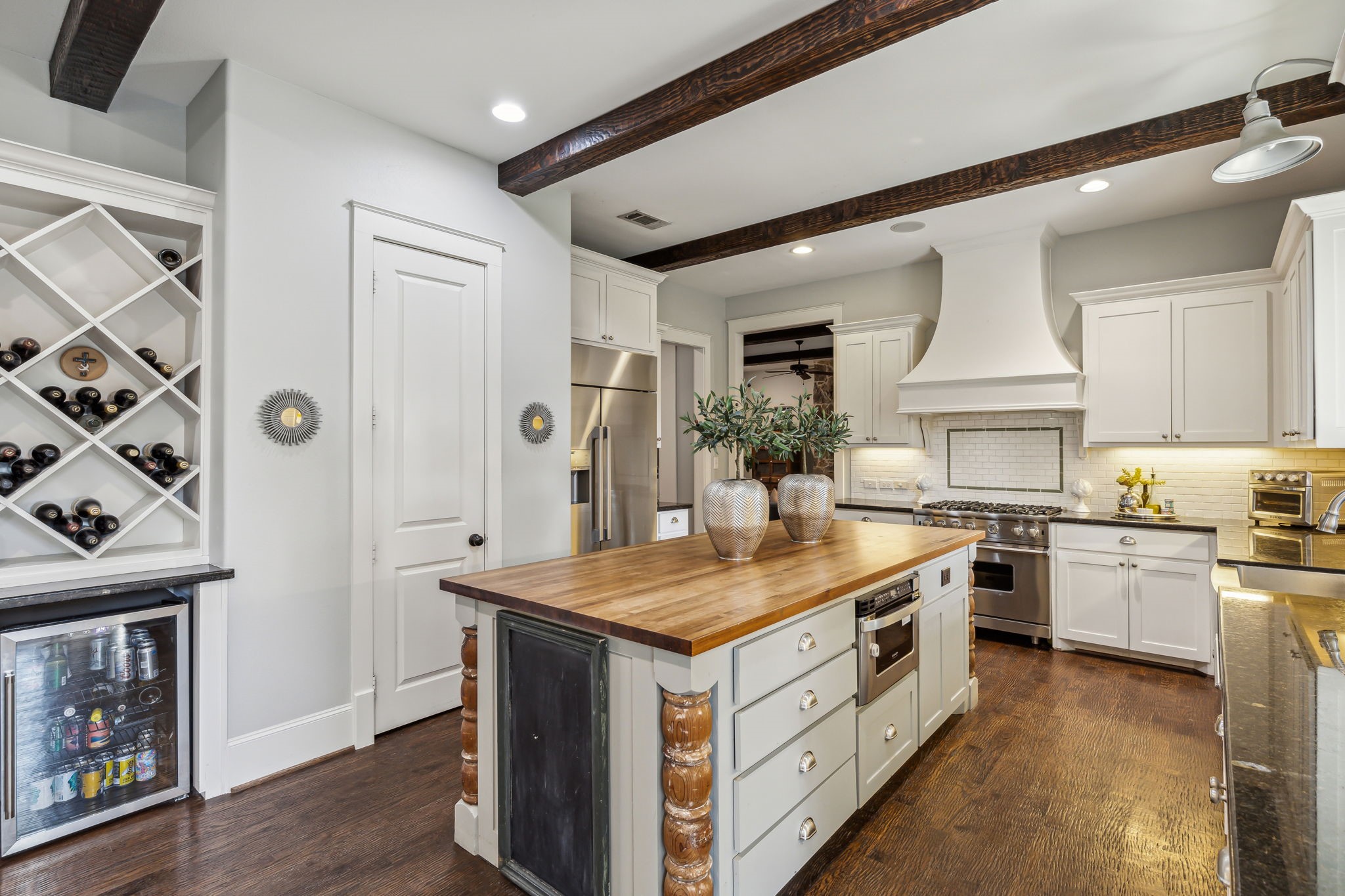 8803 Bargiames Lane