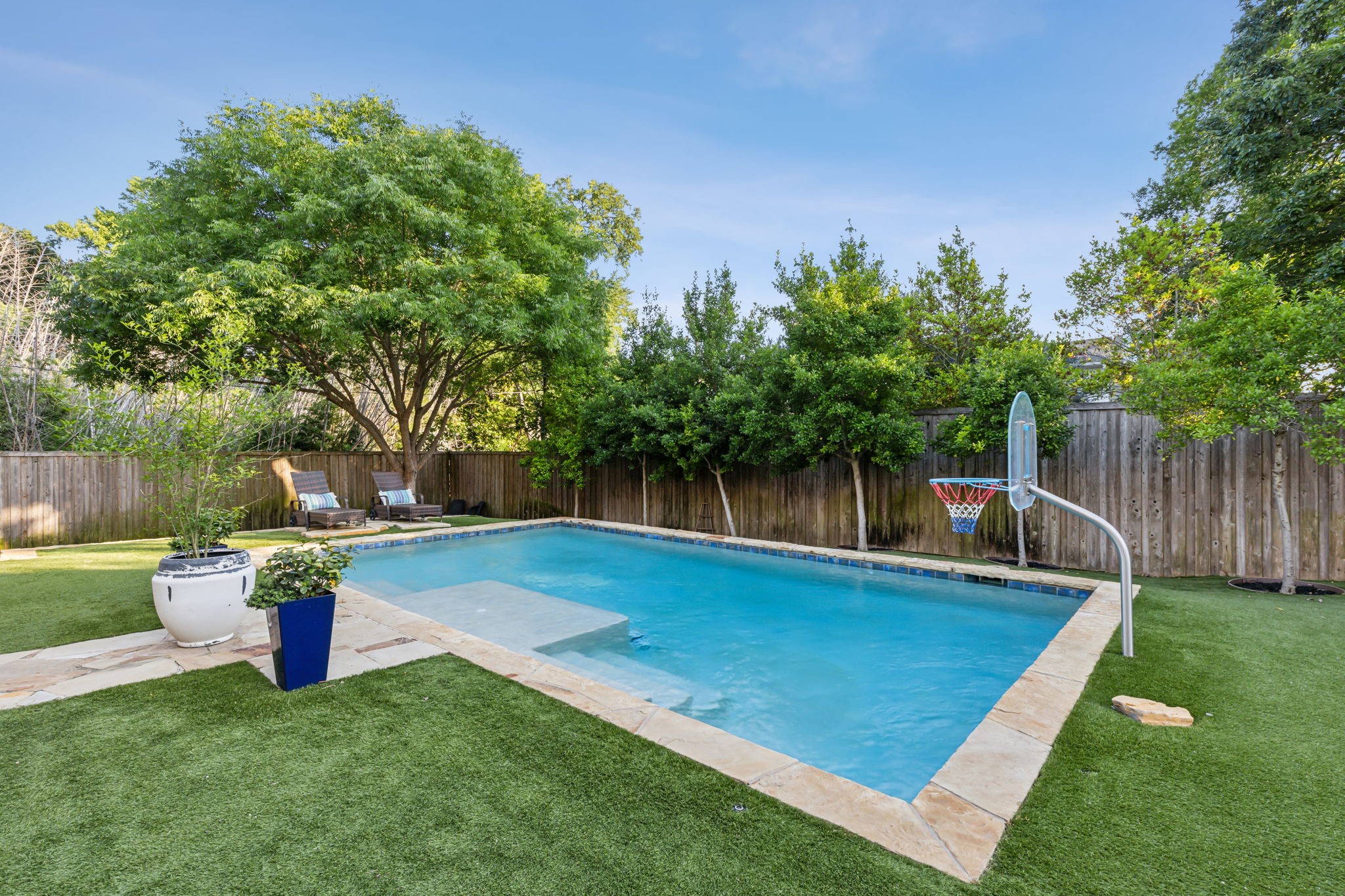 8803 Bargiames Lane