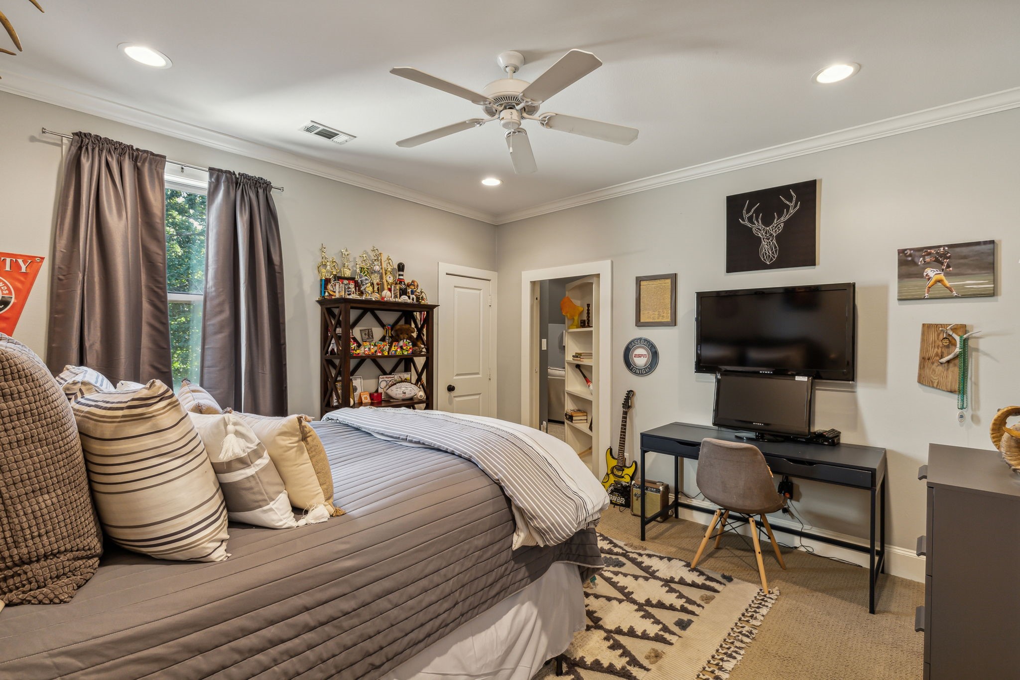 8803 Bargiames Lane