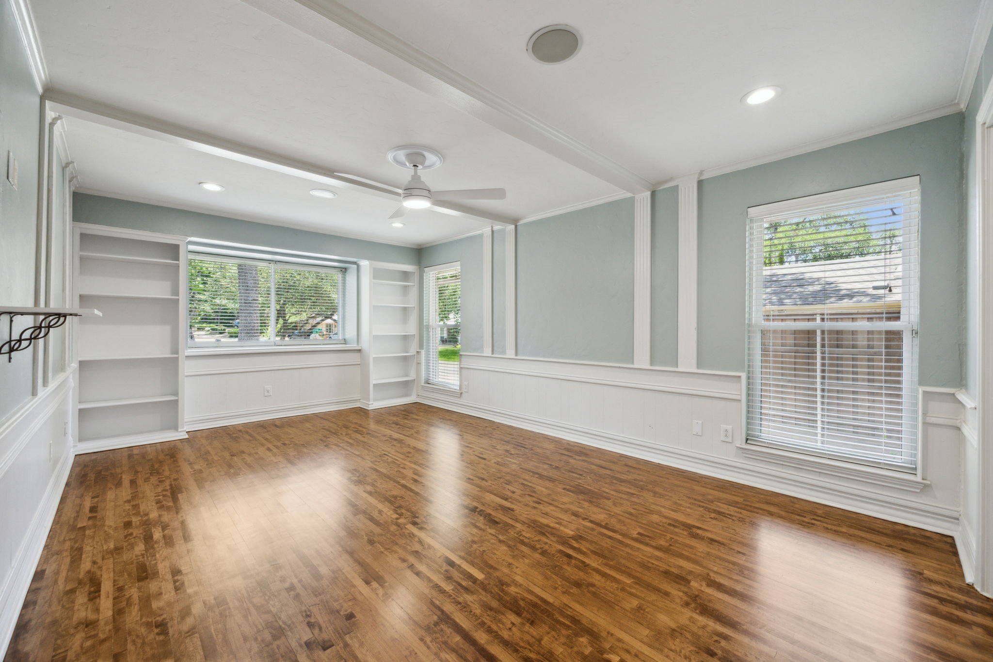 8907 Arborside Drive