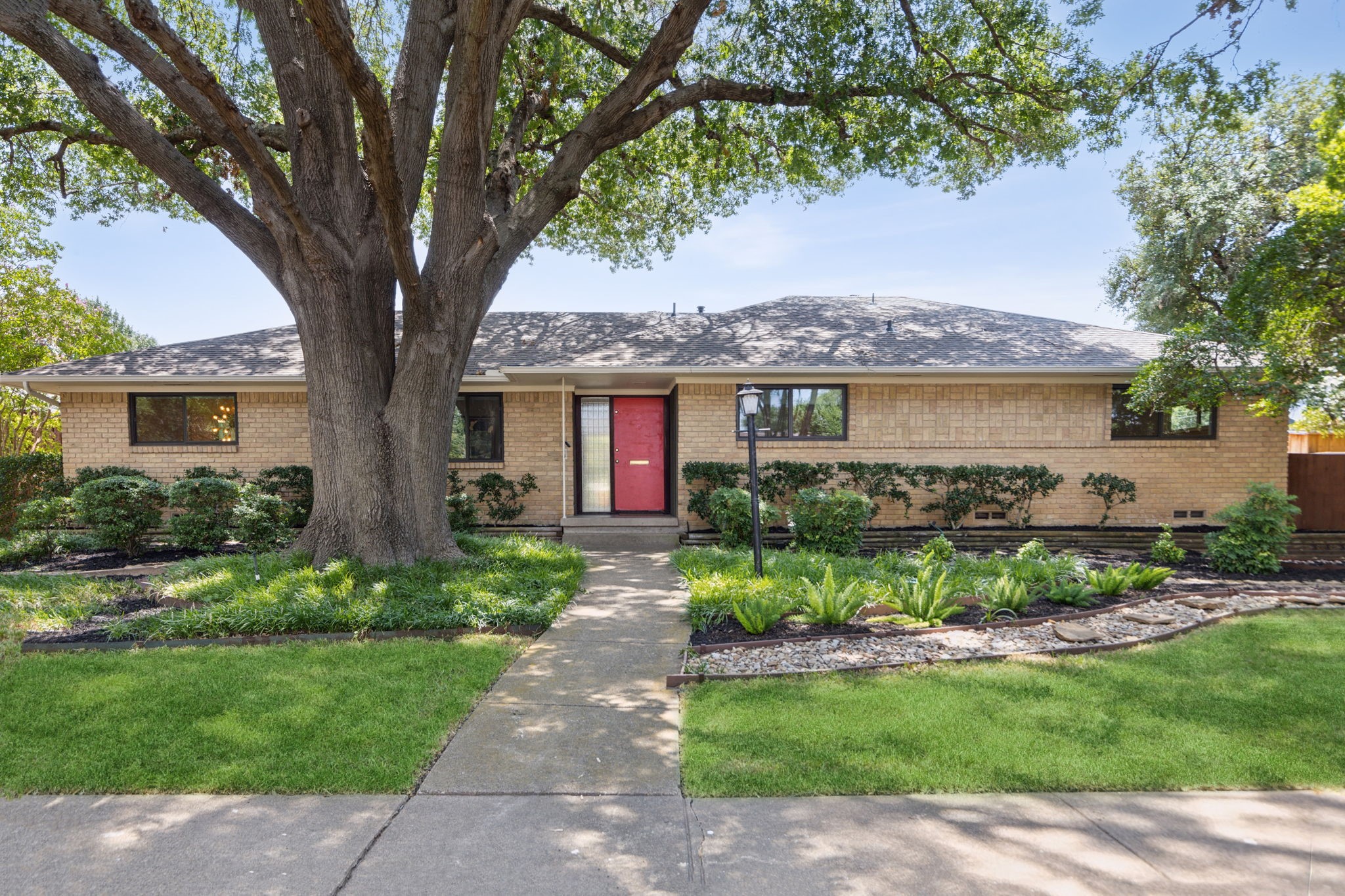 13310 Rolling Hills Lane
