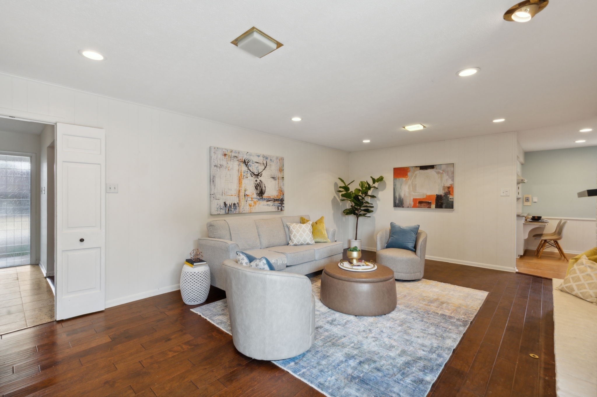 13310 Rolling Hills Lane